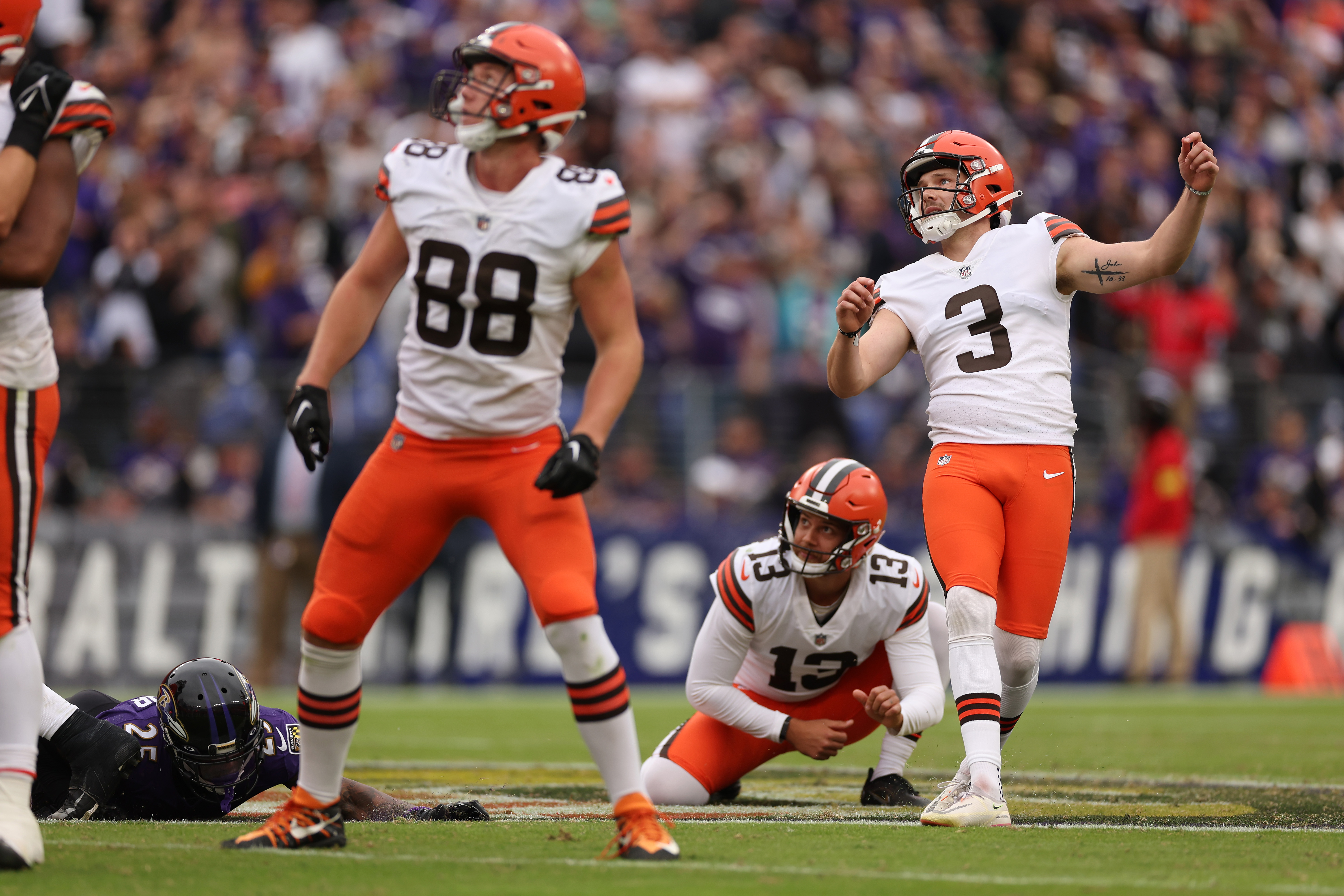 Cleveland Browns name Jack Conklin Ed Block Courage Award winner