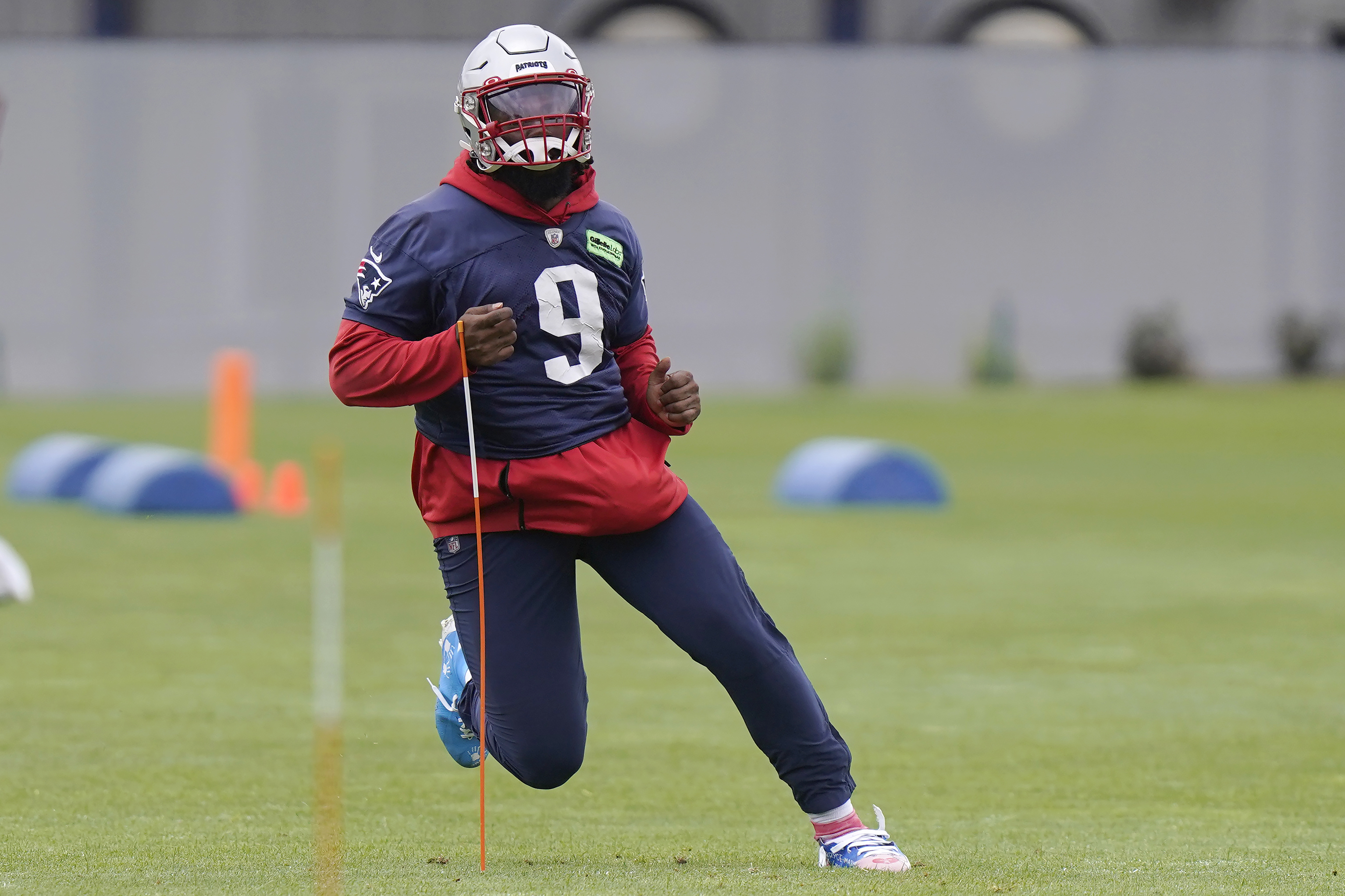 JuJu Smith-Schuster already influencing Patriots' offense early in