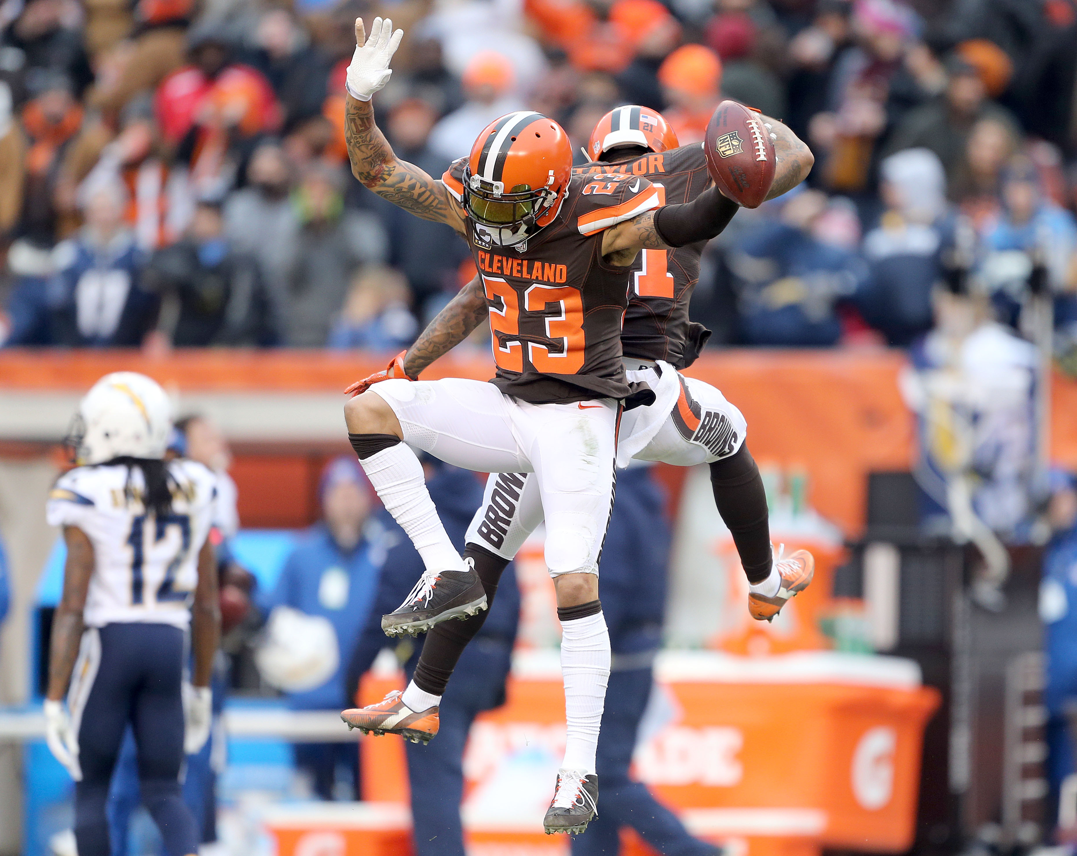 Cleveland Browns: The best player to wear No. 3 in franchise