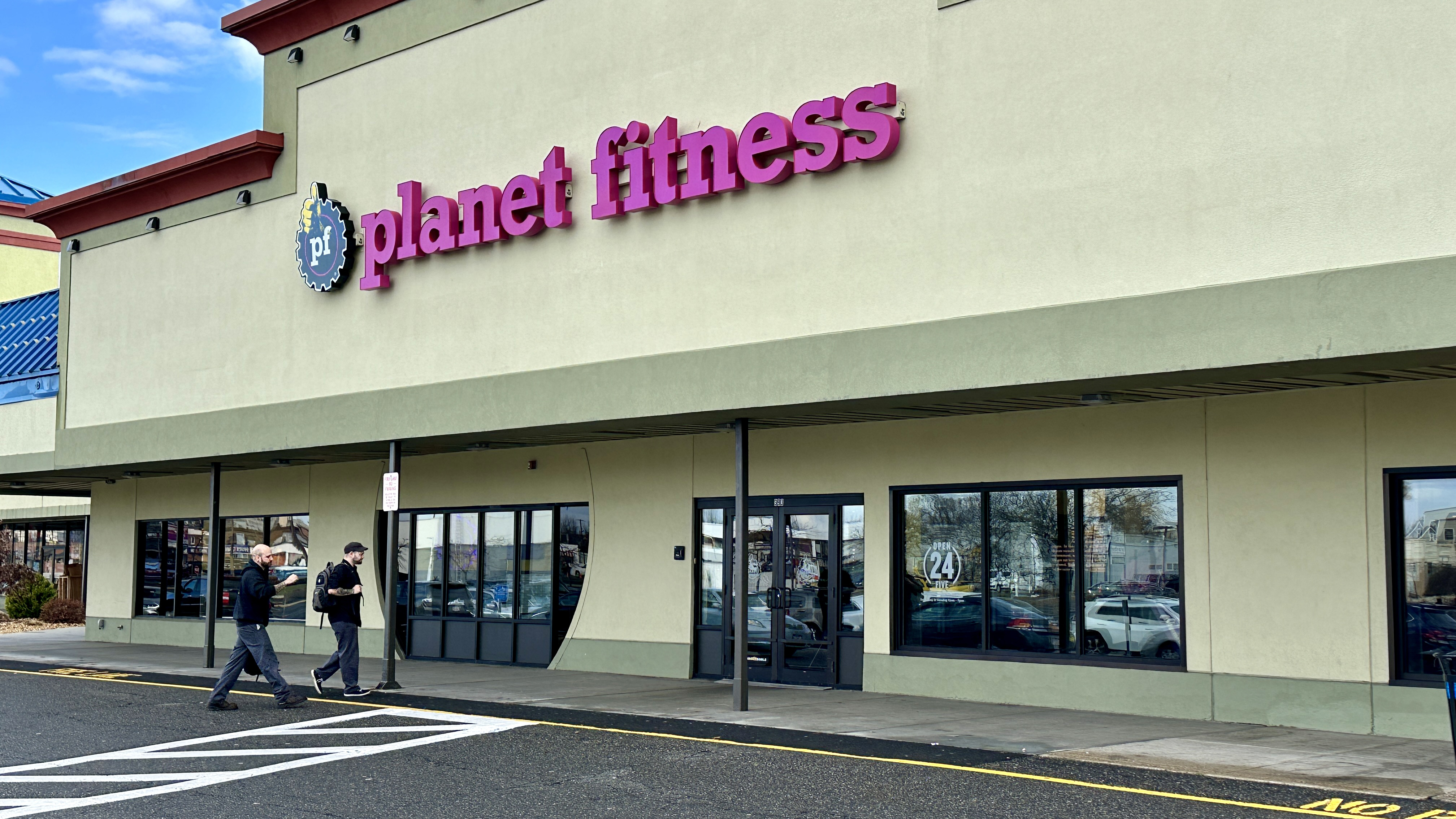 Planet Fitness officially Re-brands to Urth Fitness - Urth