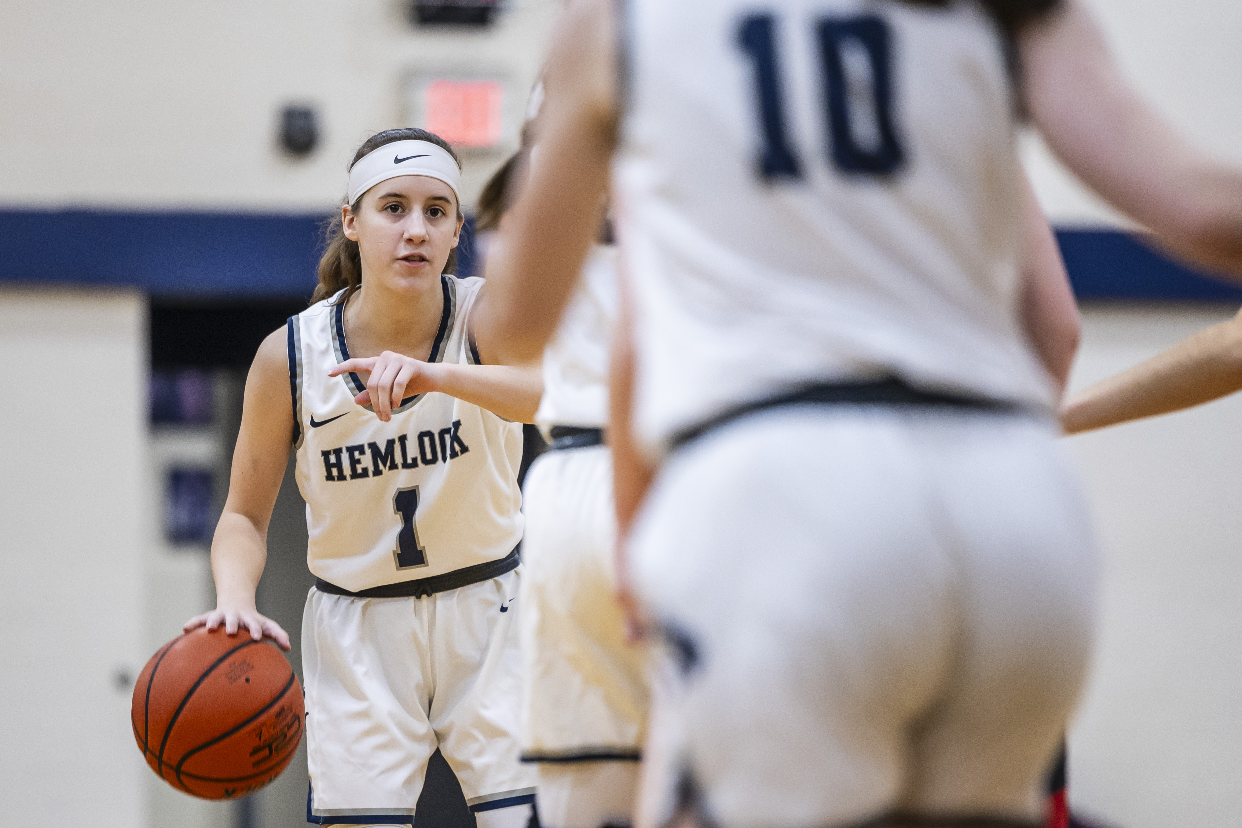 Ranking all 32 remaining Michigan high school girls basketball teams  playing in tournament 