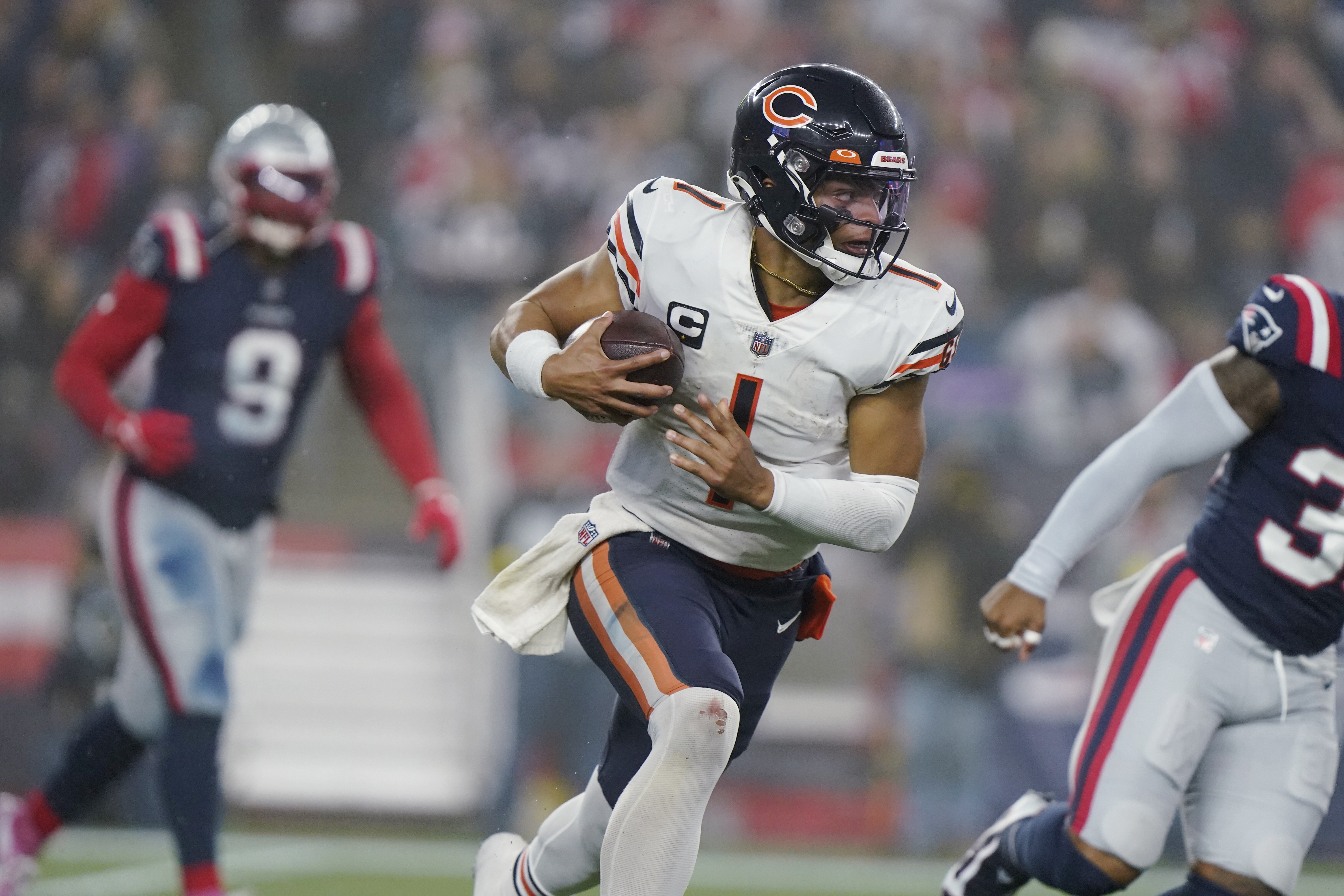 What channel is Chicago Bears game on today vs. Miami Dolphins