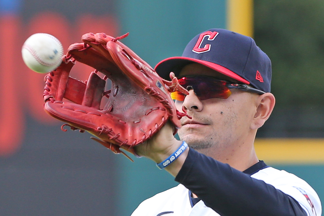 Guardians Gold Glove Award Winners Talk About Their Gloves - Cleveland.com