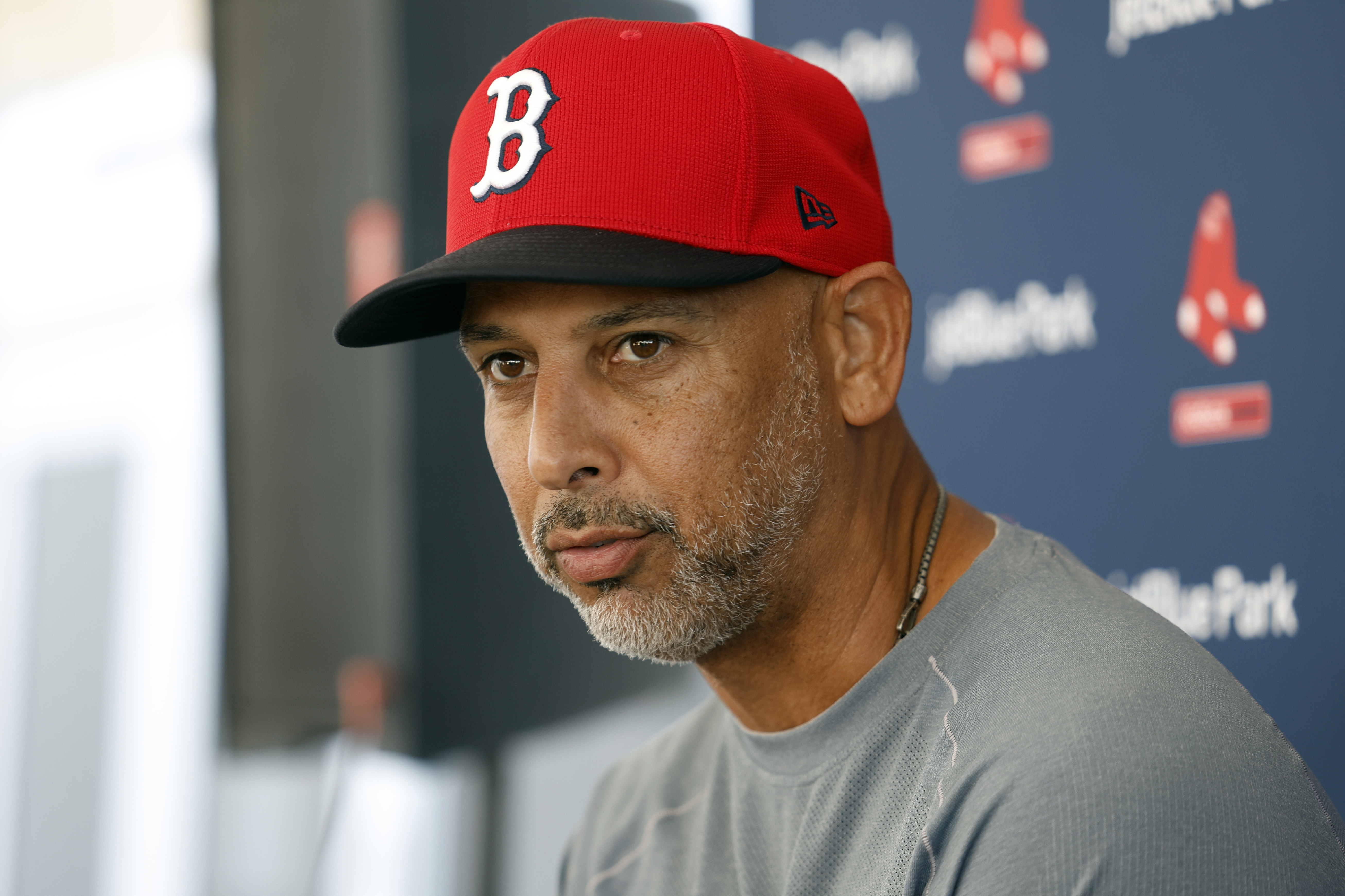 does alex cora chew tobacco shaves beard, Red Sox end losing streak Mookie Betts trade: Five years