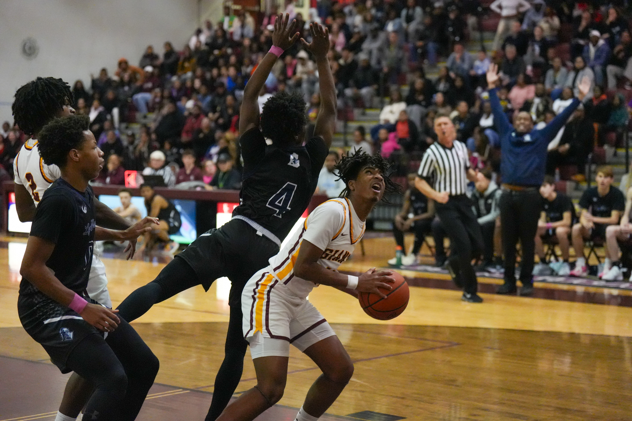 Loy Norrix takes on rival Kalamazoo Central in boys basketball - mlive.com