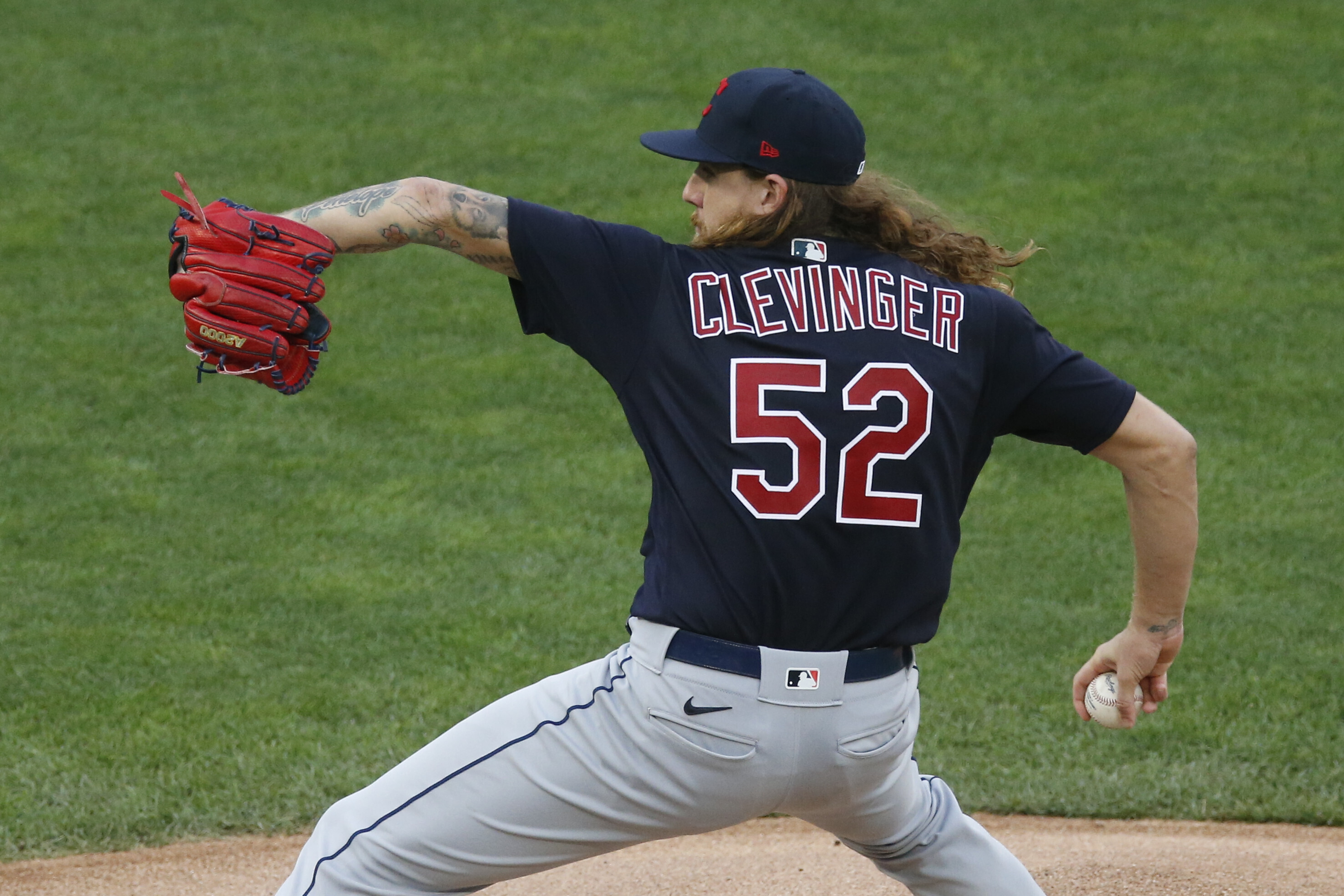 Mike Clevinger to start for Indians after COVID banishment