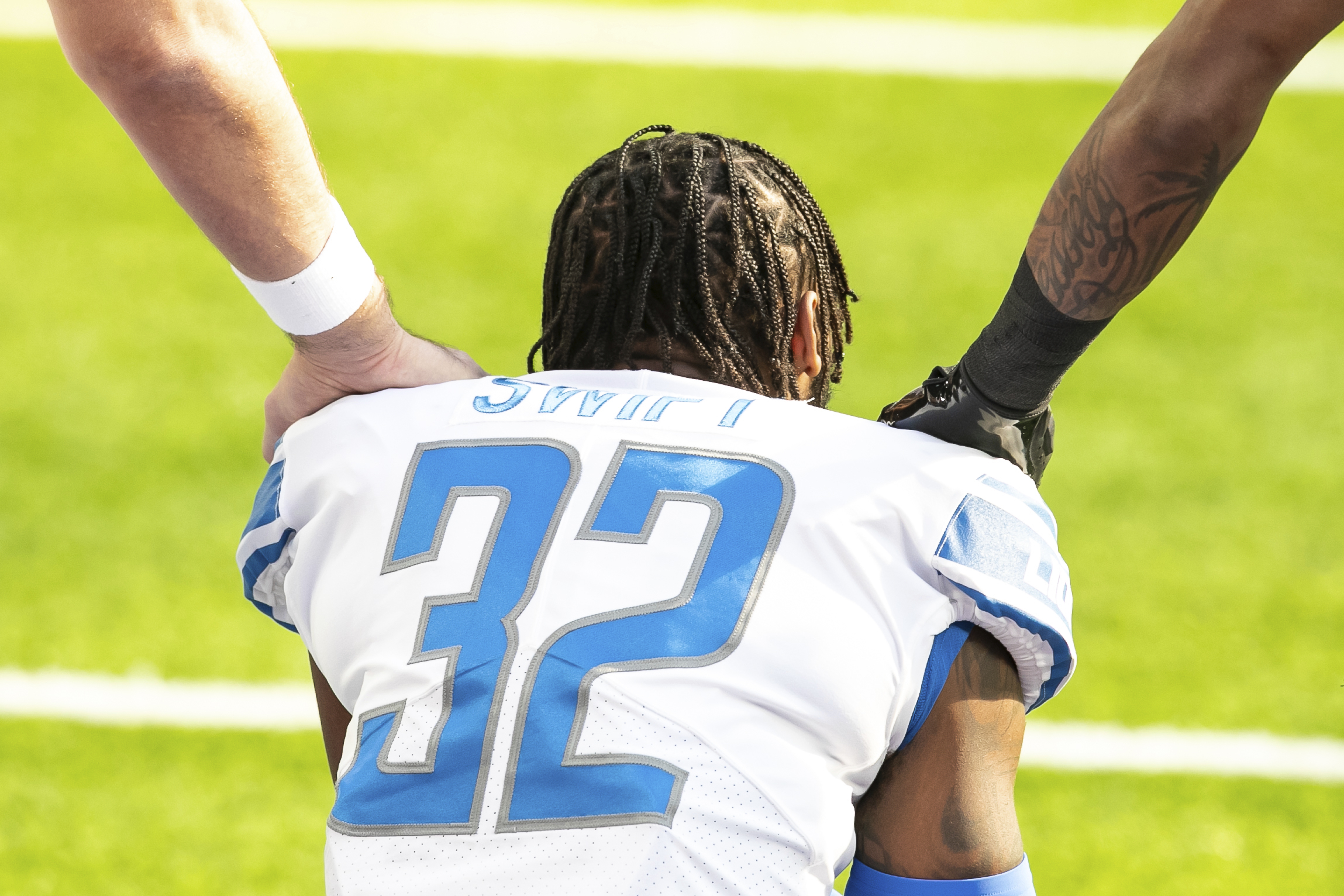 Detroit Lions' D'Andre Swift active against Green Bay Packers