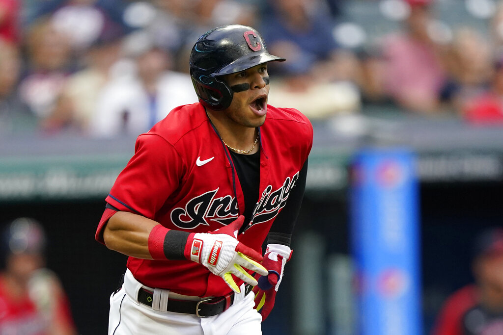 Cesar Hernandez could help the Cleveland Indians improve their bunting in  2020 