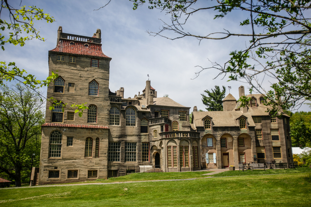 Fonthill Castle