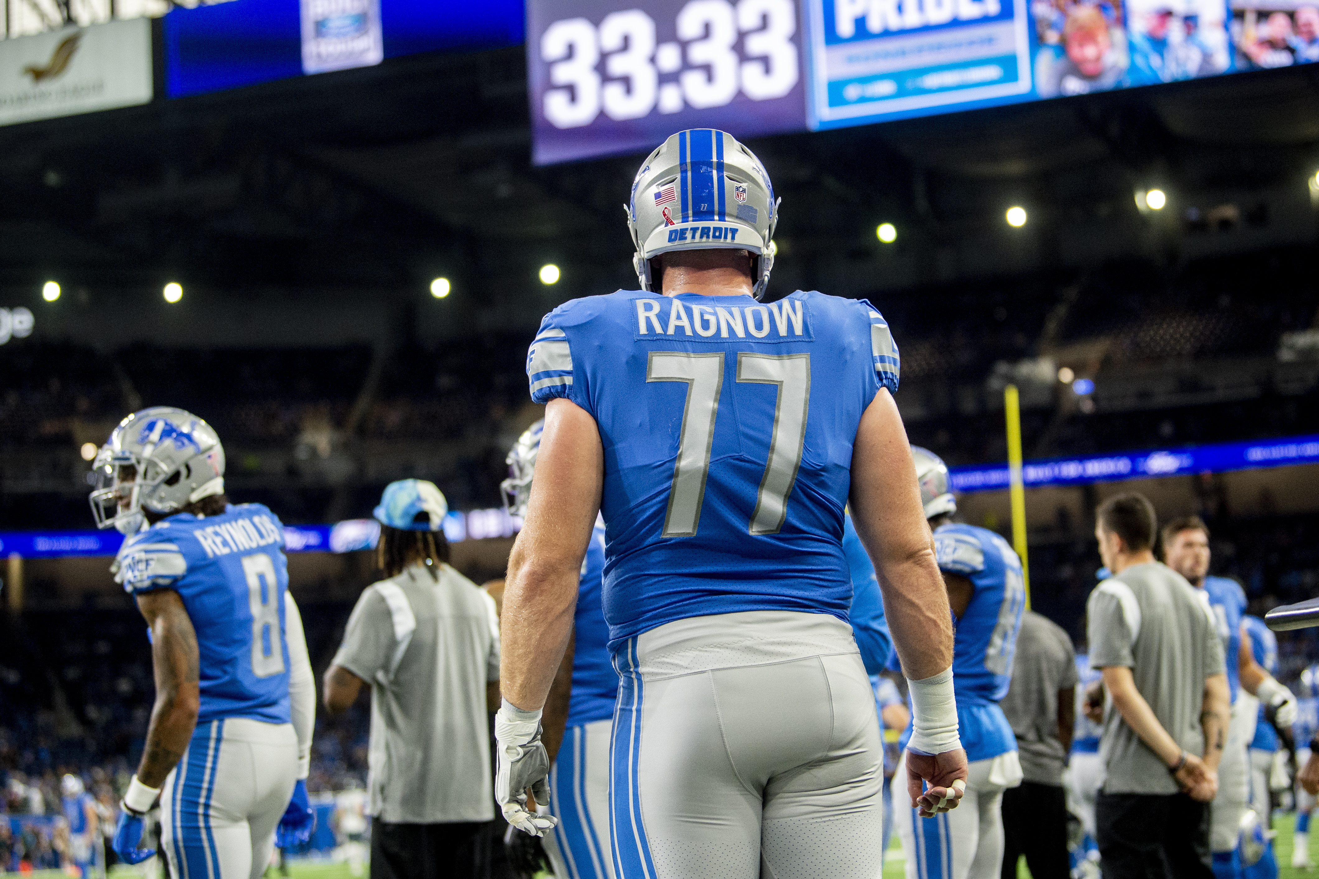 Detroit Lions' Frank Ragnow (groin) active for opener vs. Eagles