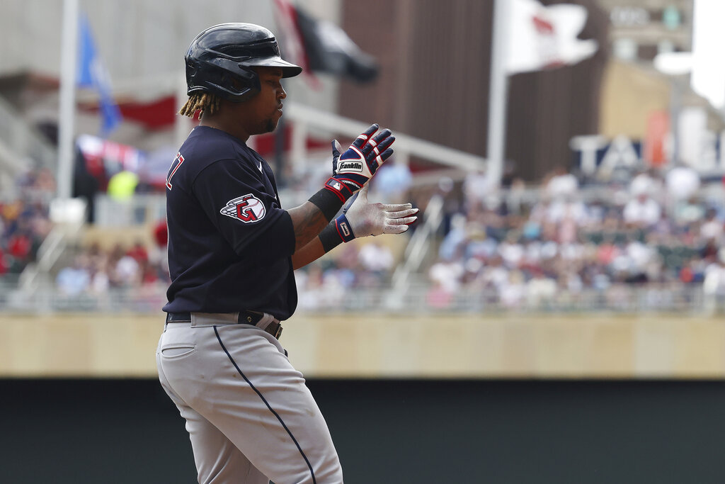 Twins' offense stuck in first gear in loss to Cleveland – Twin Cities