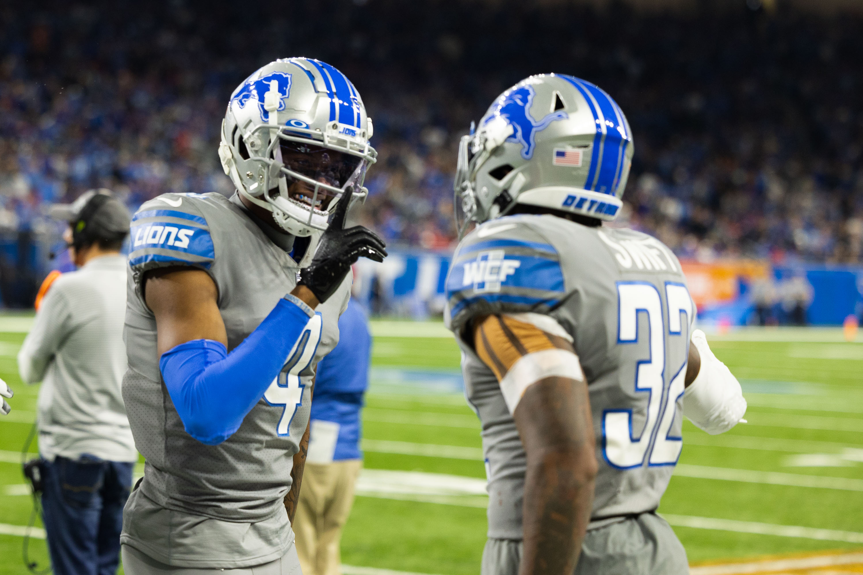 Detroit Lions' Jerry Jacobs breaks up a pass intended for