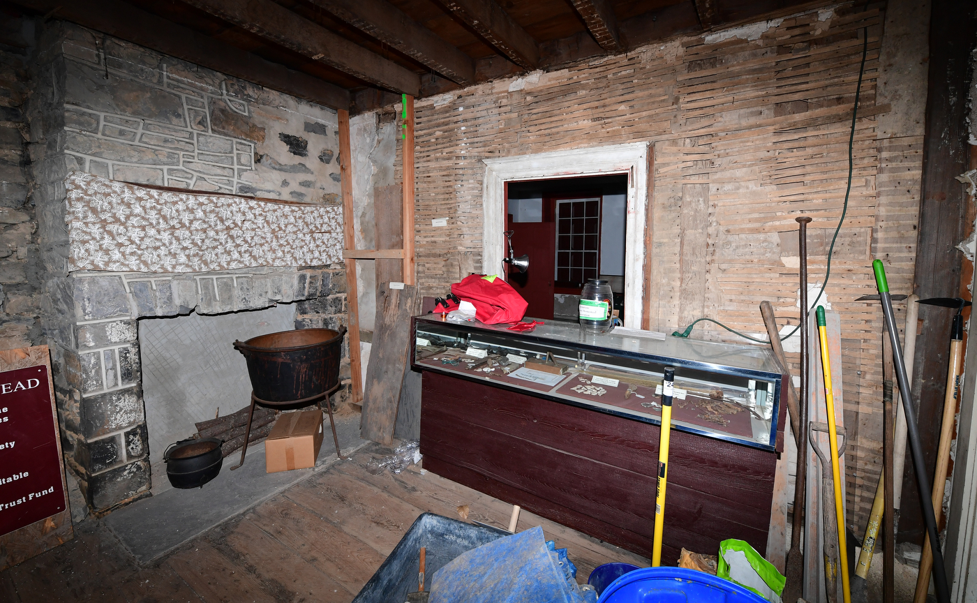 Restoring the Roseberry House, July 16, 2021