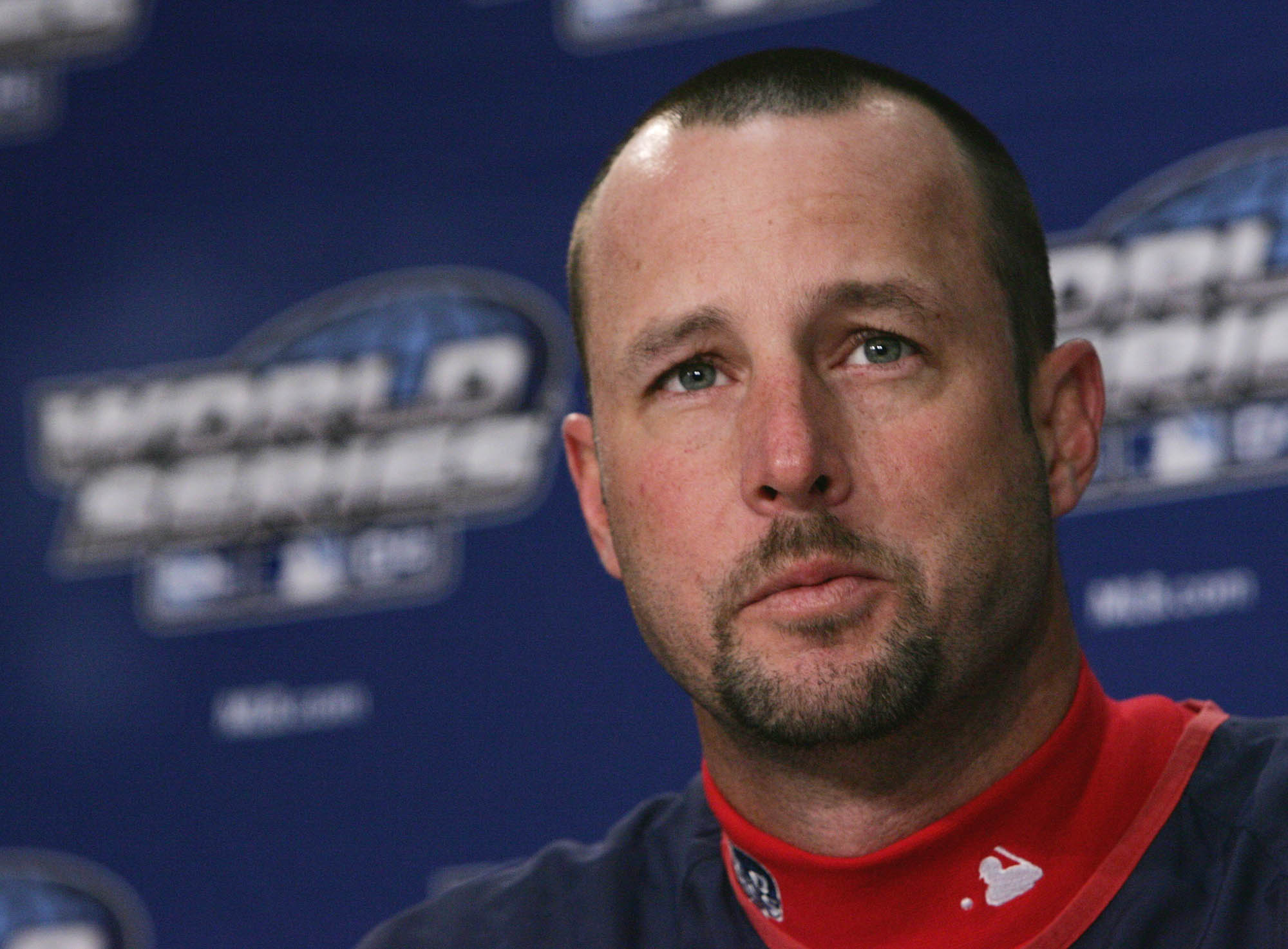 MLB News: Former Pirate and Roberto Clemente award winner Tim Wakefield  passes away at 57 - Bucs Dugout