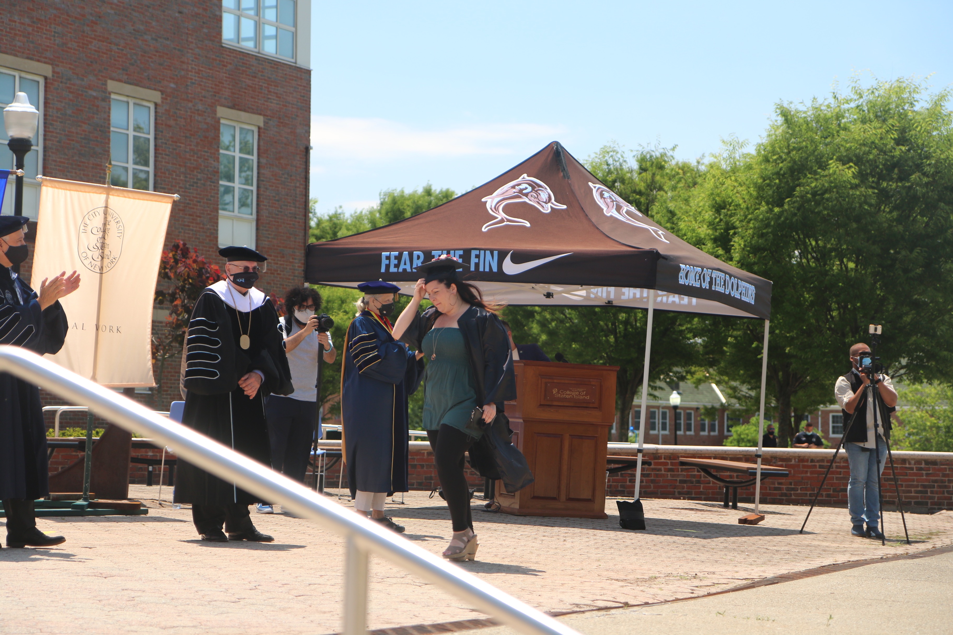 College of Staten Island celebrates students during Grad Walks - silive.com
