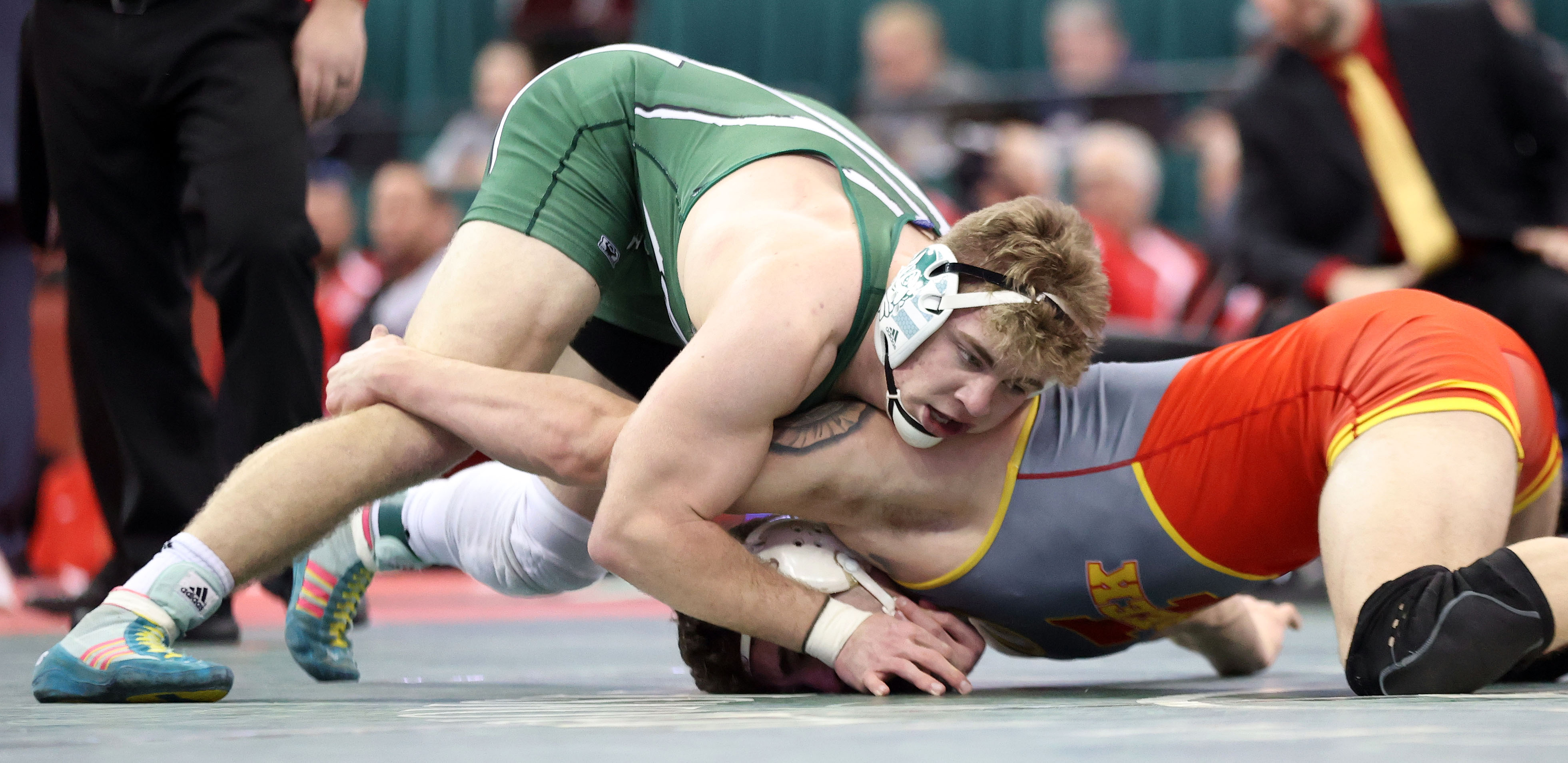 OHSAA division II state wrestling championships, March 13, 2022 ...