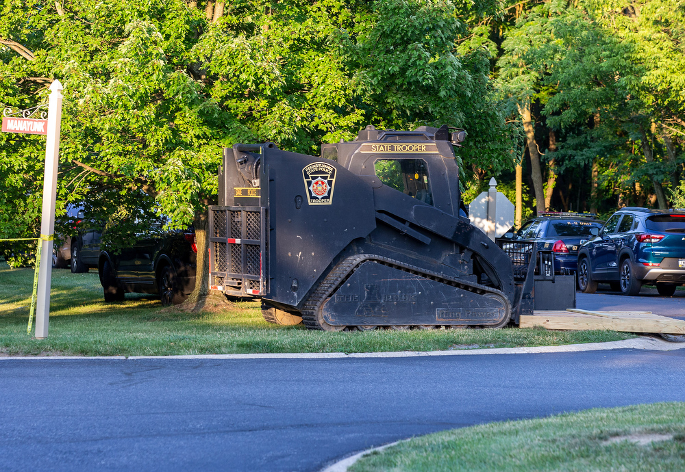 Police on the scene at standoff in Lower Paxton Twp.