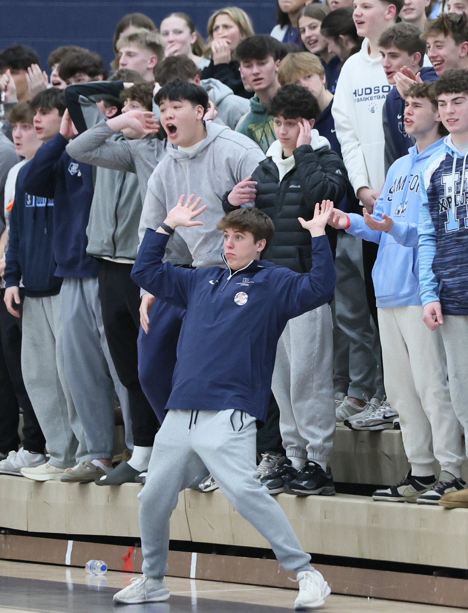 High school boys basketball: Hudson vs. Rhodes, February 26, 2026 ...