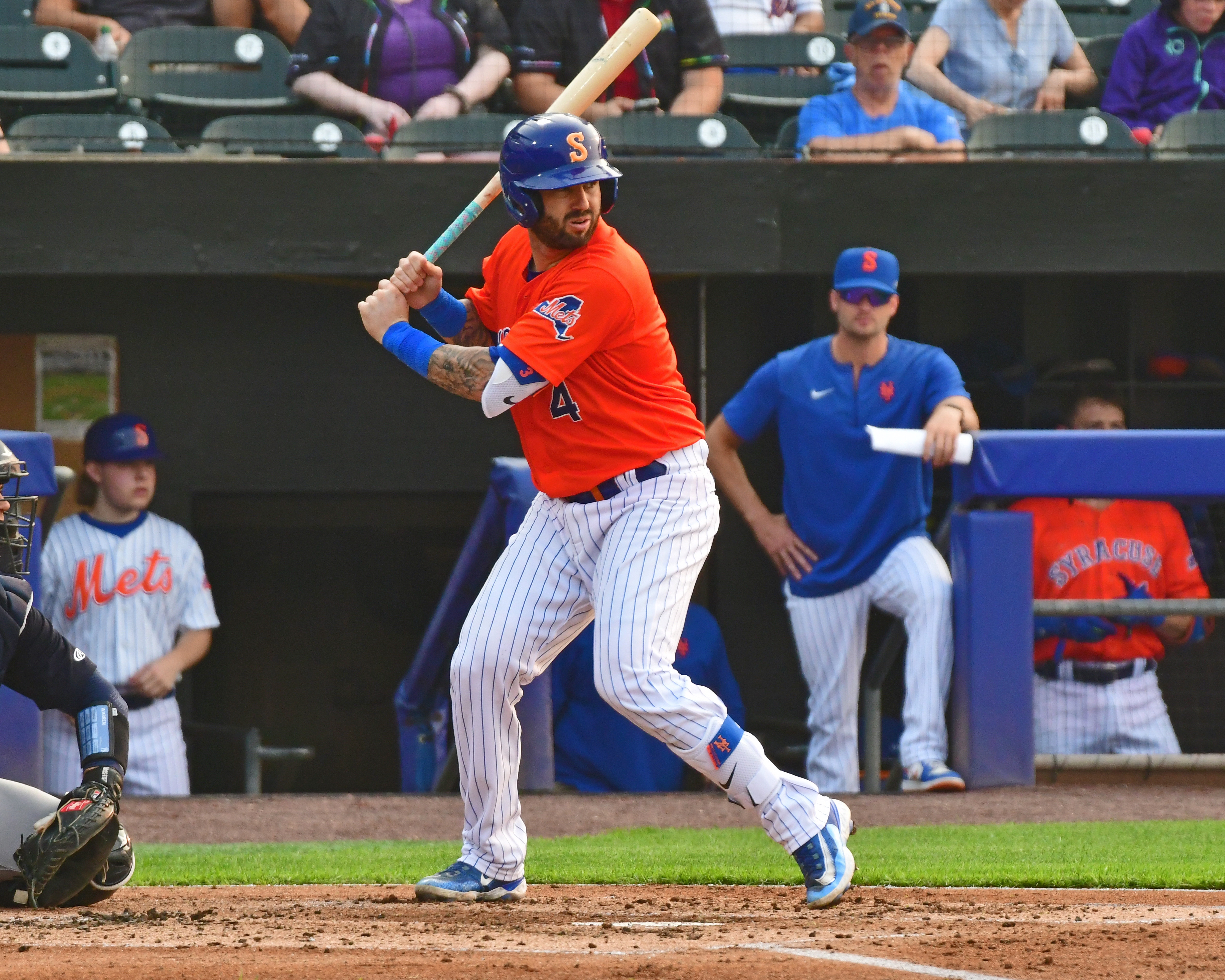 Syracuse Mets shut out Rochester in home opener; touted prospect injures  thumb (photos) 