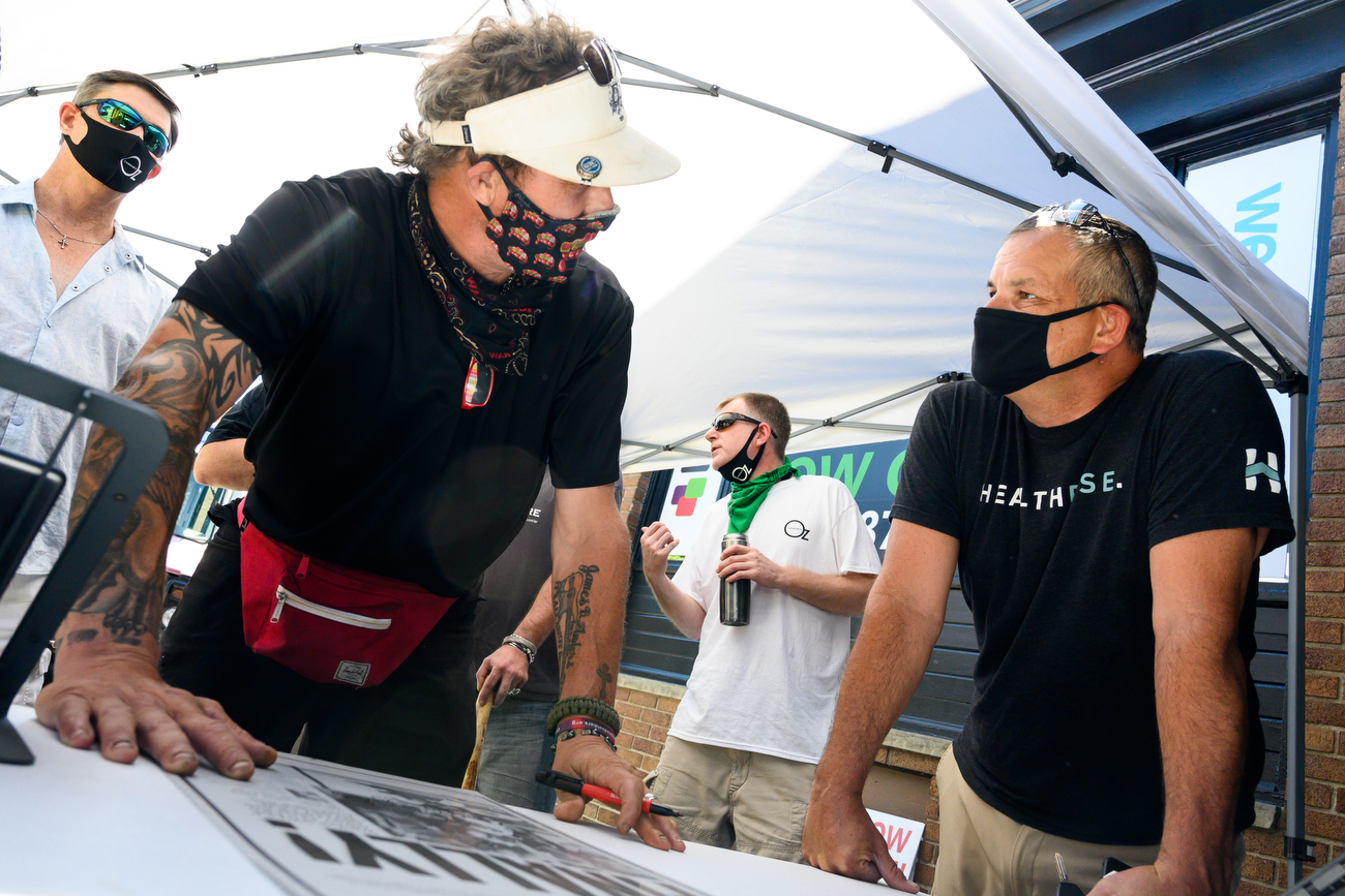 Oz Cannabis opens for recreational marijuana sales in Ypsilanti