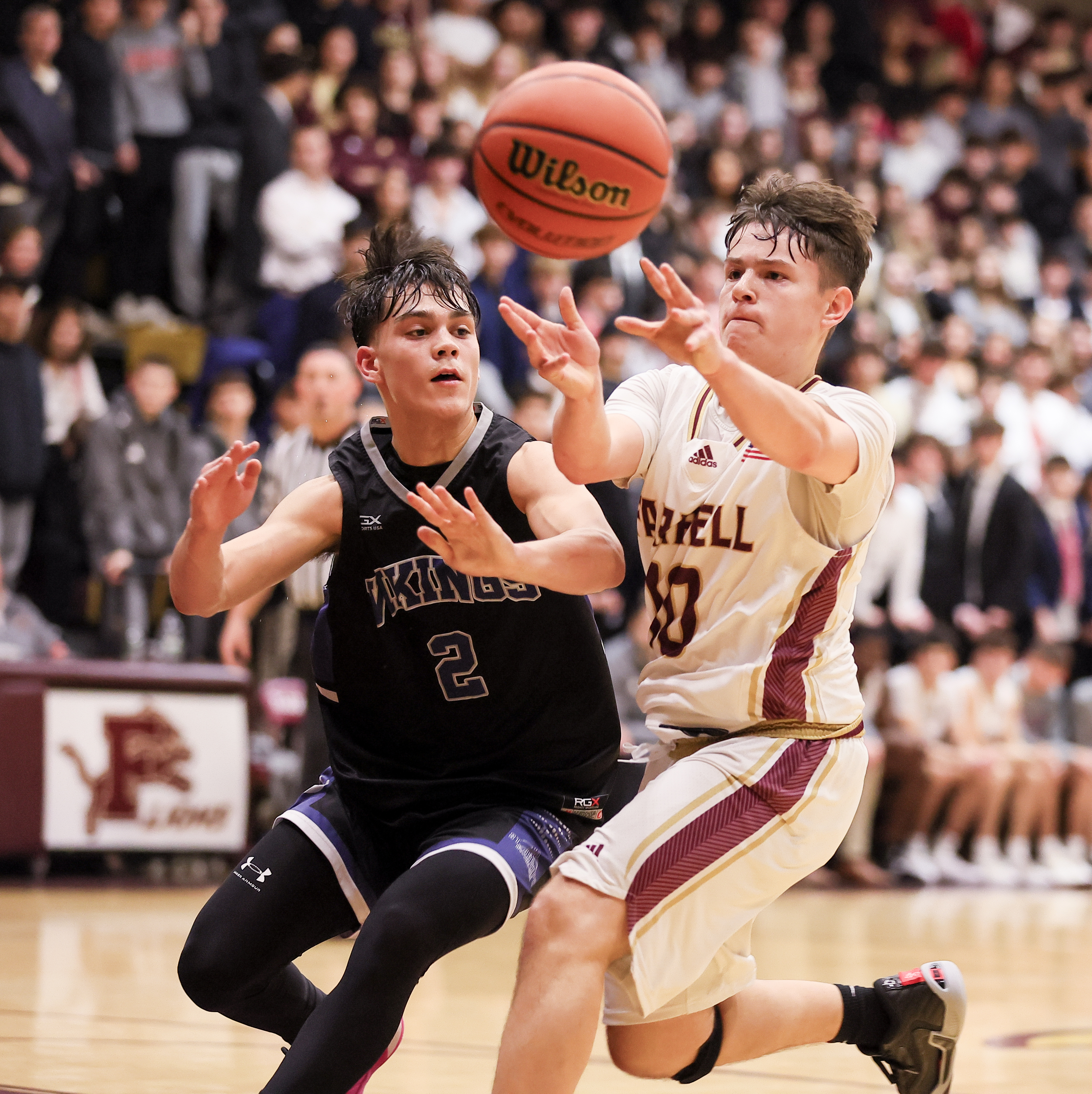 HS boys' hoops roundup: Sea, Farrell each split during holiday tournament  games south of NYC 