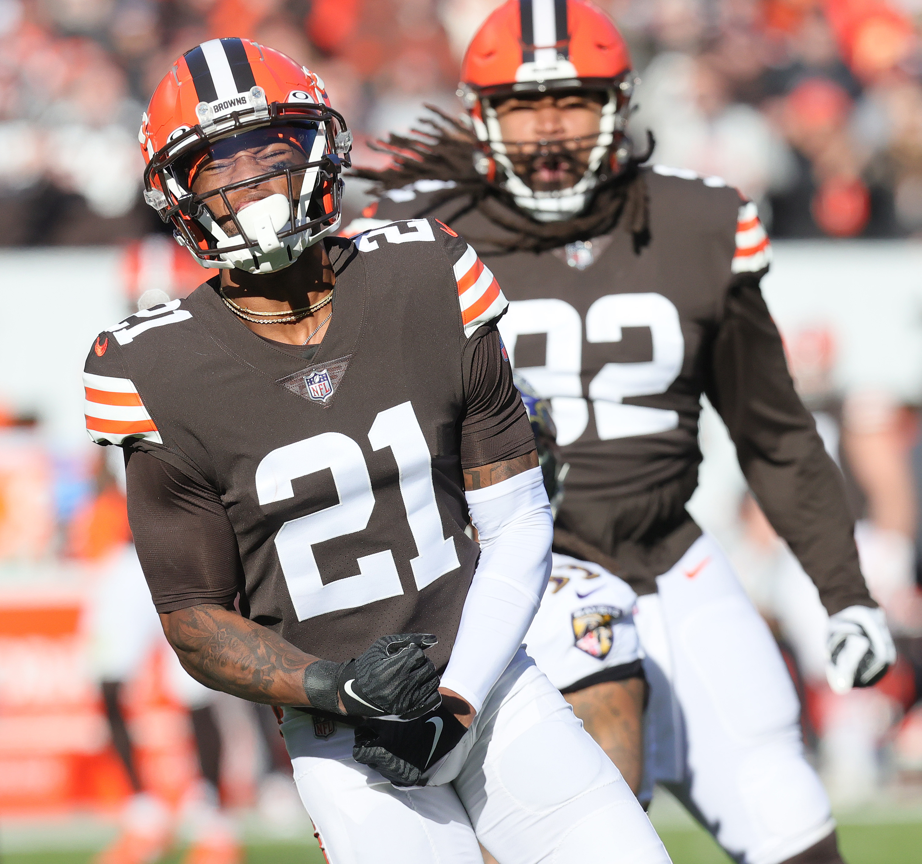 CB Denzel Ward named Cleveland Browns 2021 Walter Payton Man of