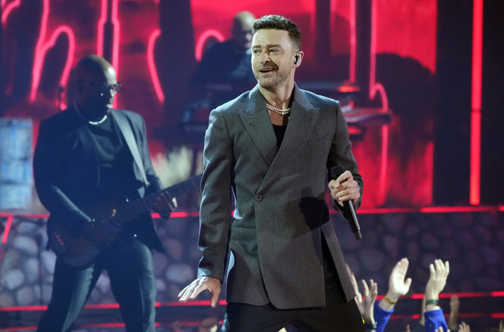 Justin Timberlake and his Tennessee Kids bring charm and grooves to excited  fans - cleveland.com