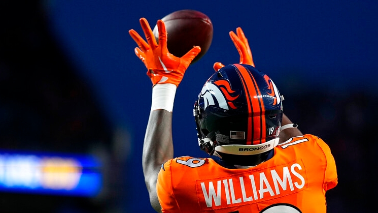 Broncos promote wide receiver Seth Williams 