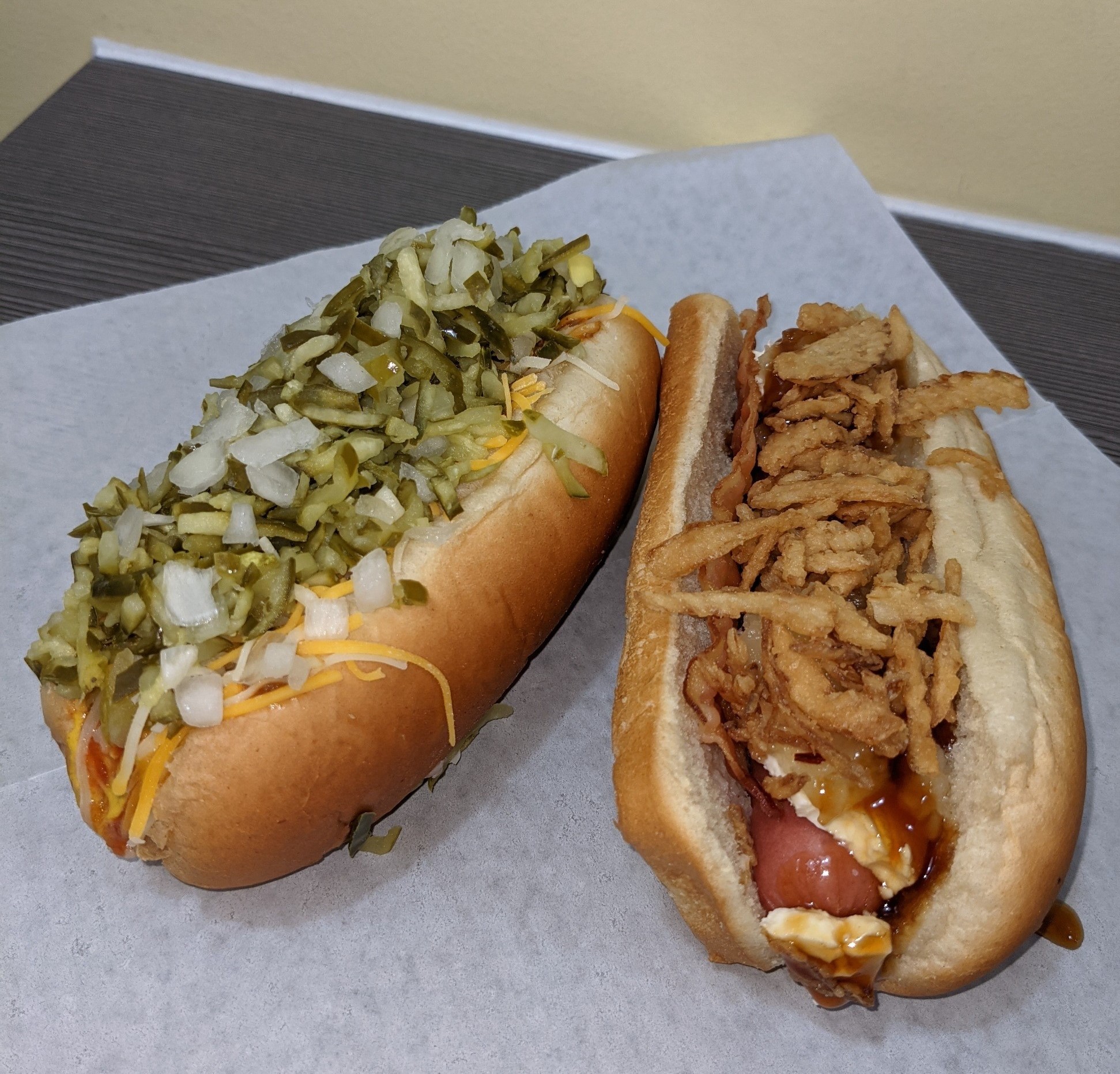 Michigan’s Best Local Eats: Mad Dogz features delicious hot dogs in ...