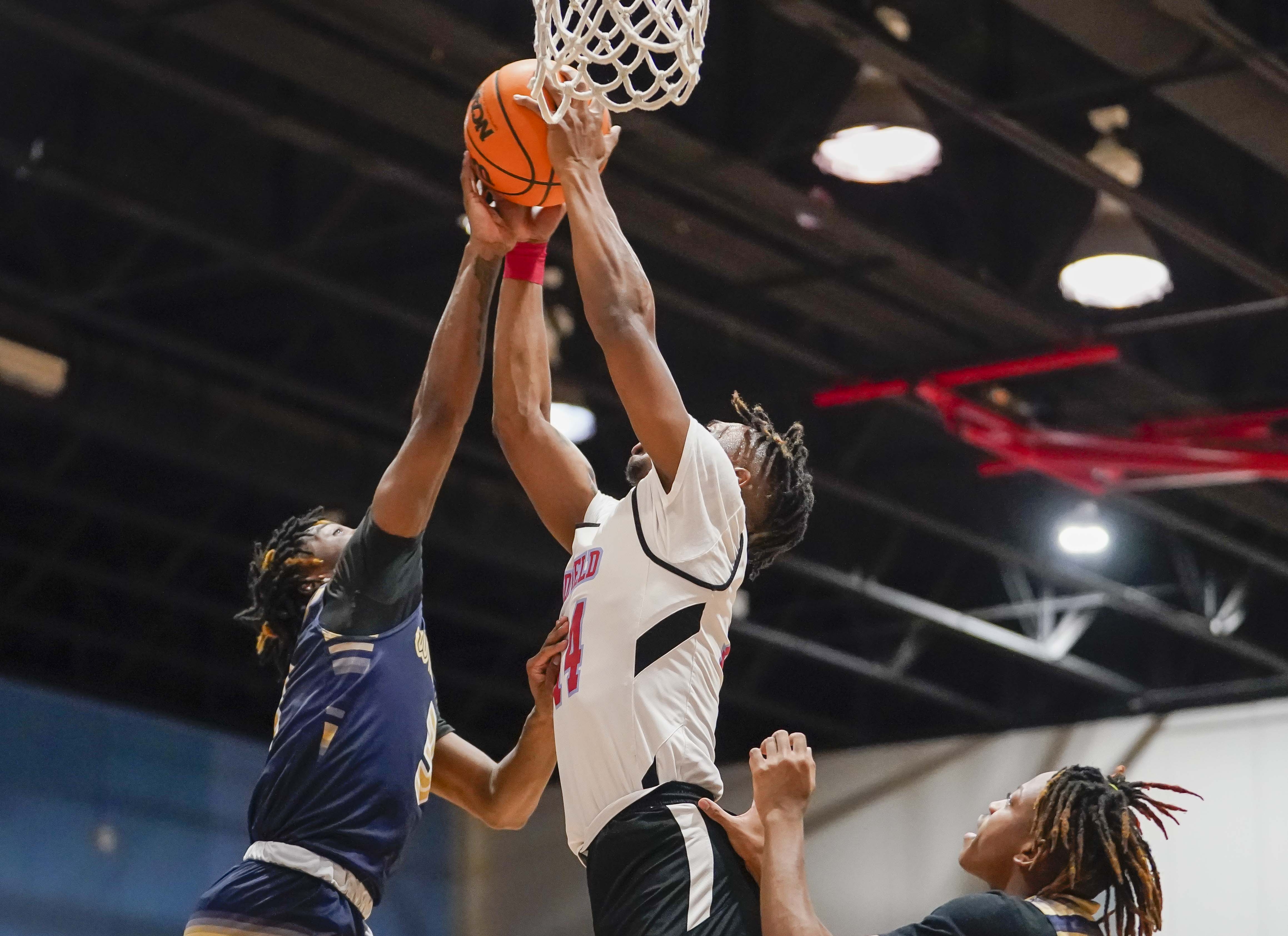 High School Basketball Class 3A, Area 9 Tarrant vs Midfield