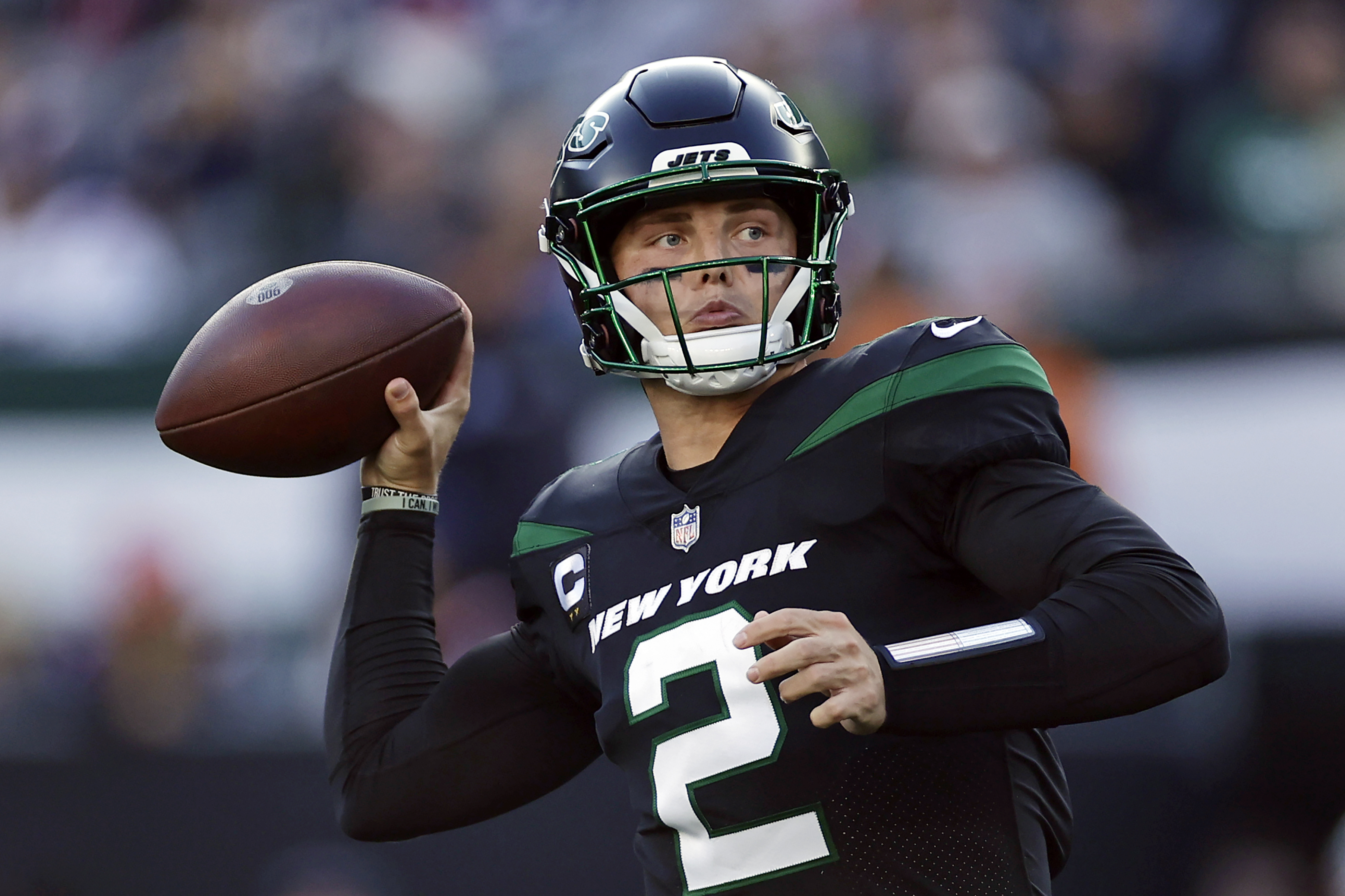 NFL picks, predictions, odds for Week 11: Jets upset Patriots