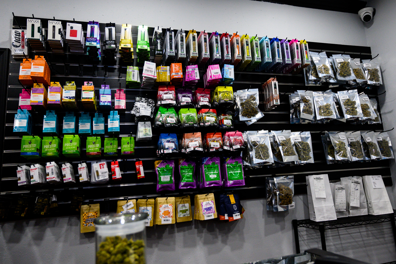 Oz Cannabis opens for recreational marijuana sales in Ypsilanti