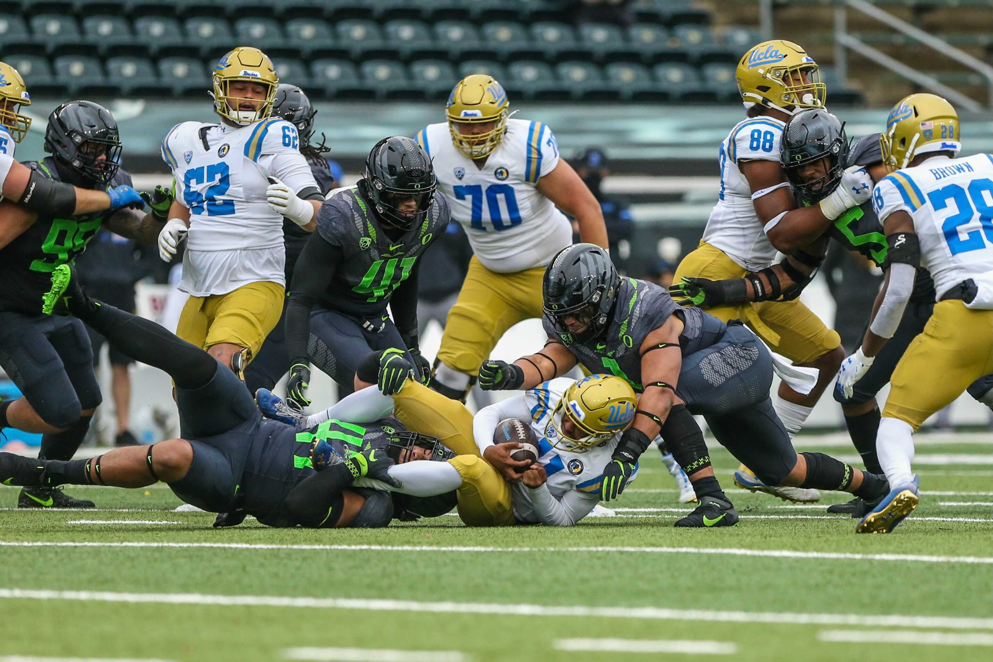 Oregon Ducks Football Vs. UCLA Bruins: Nov. 21, 2020 - Oregonlive.com