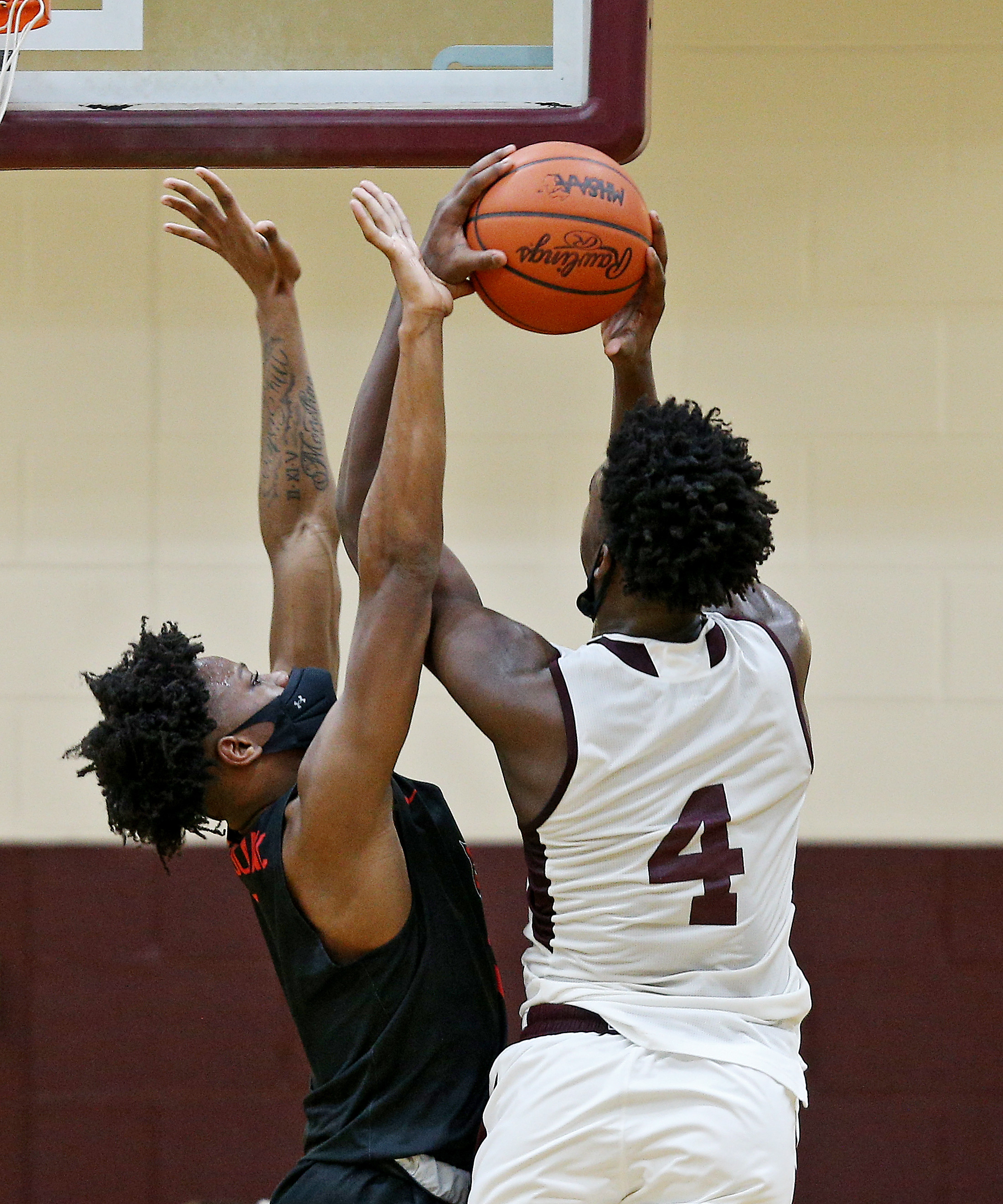 MHSAA basketball Grand Blanc at River Rouge March 5, 2021