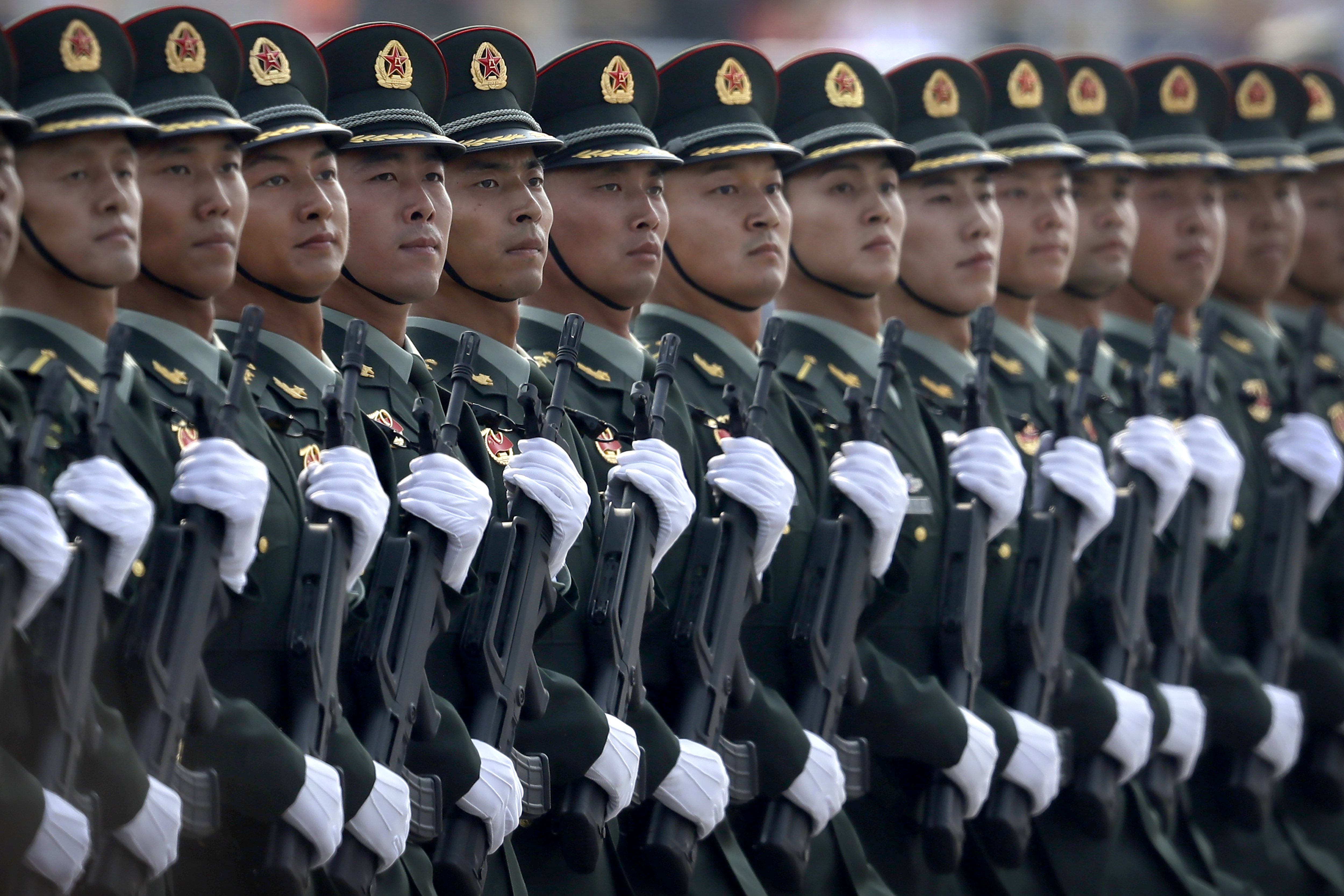 Китай в погоне. НОАК армия Китая. Армия НОАК 2021. Китайские солдаты НОАК. Учения НОАК 2022.