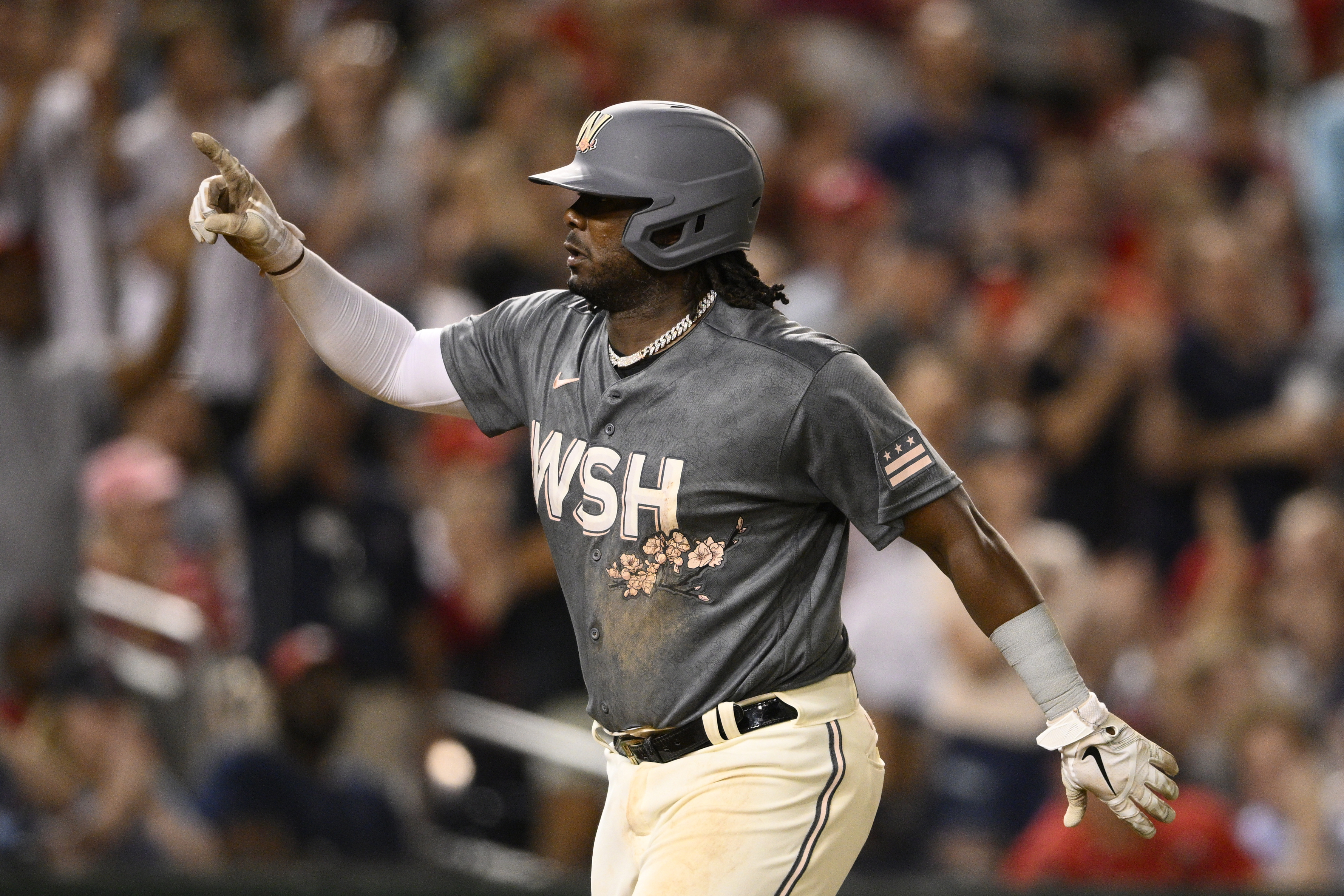 Guardians Get No-Hit In Houston After Trading Josh Bell - News-Talk 1480  WHBC