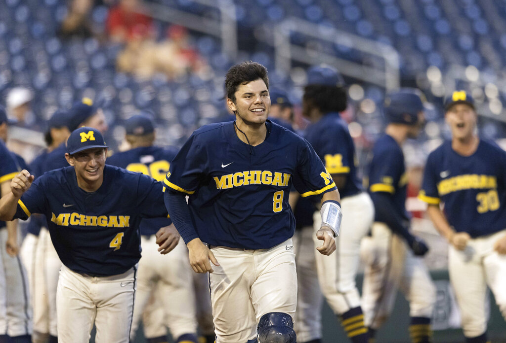 Louisville baseball Michigan NCAA Tournament regional championship