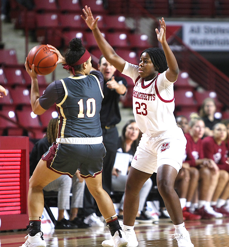 UMass Women's Basketball vs Boston College 12/8/21 - masslive.com