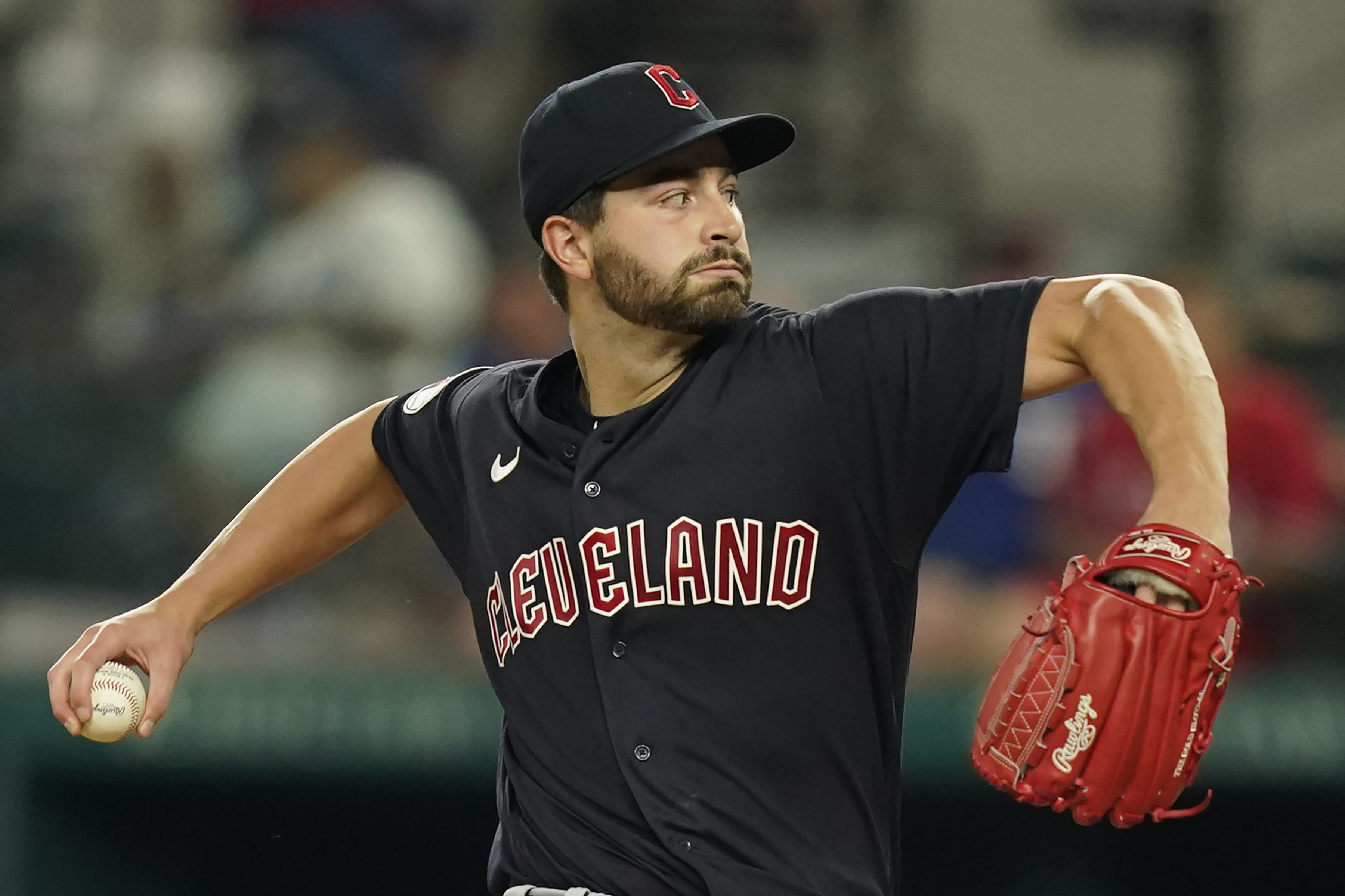 Watch Steven Kwan ambush Chicago's Lance Lynn for his 5th home run