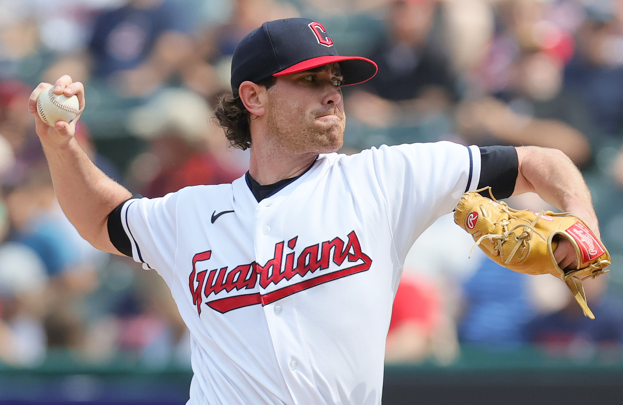 Cleveland Guardians on X: Undeniable. 👑 No pitcher has been better this  year than Shane Bieber. MLB's first Triple Crown winner since 2006.  #CyBieber