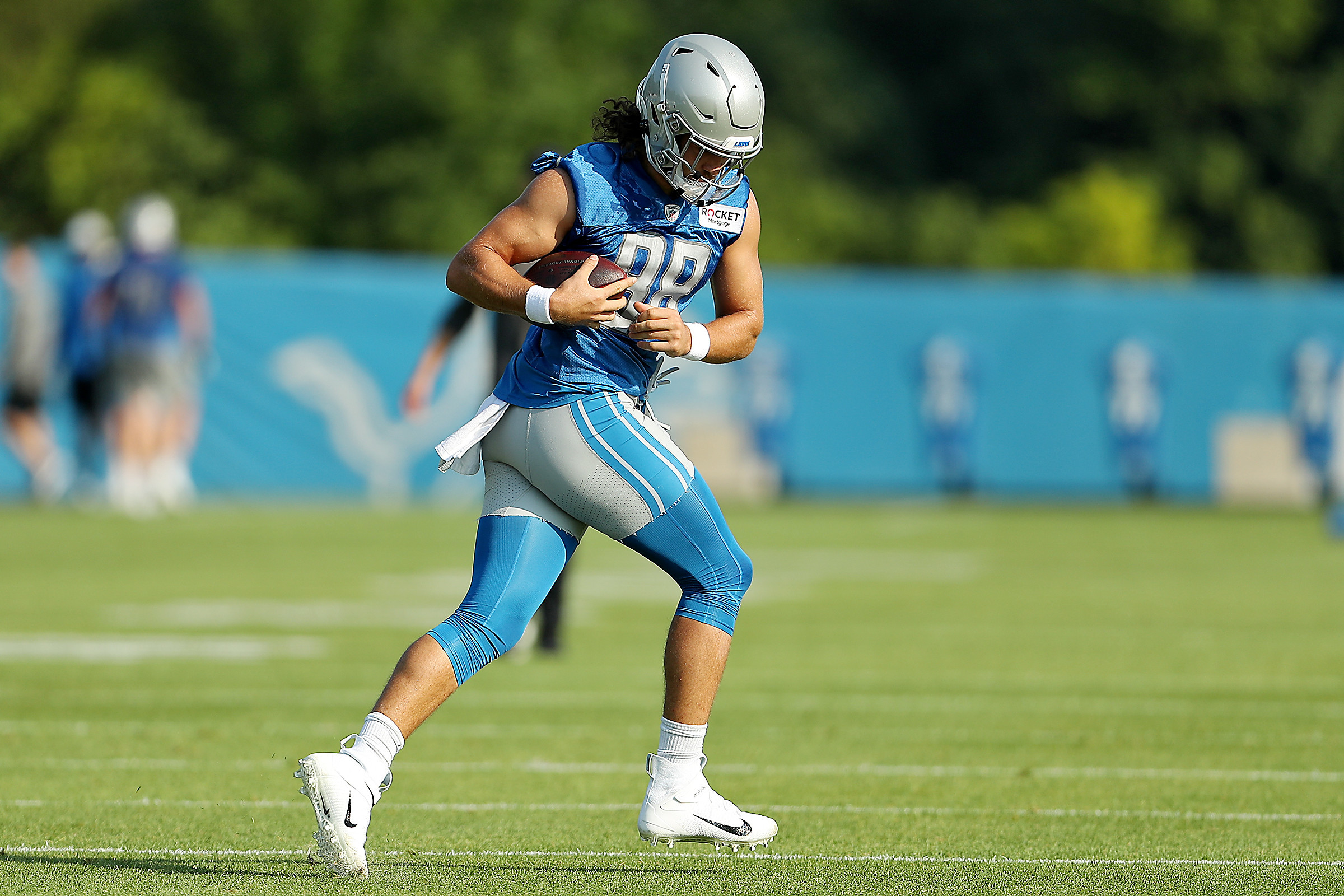 Wayne State product Anthony Pittman transforms body, role under new Detroit  Lions staff