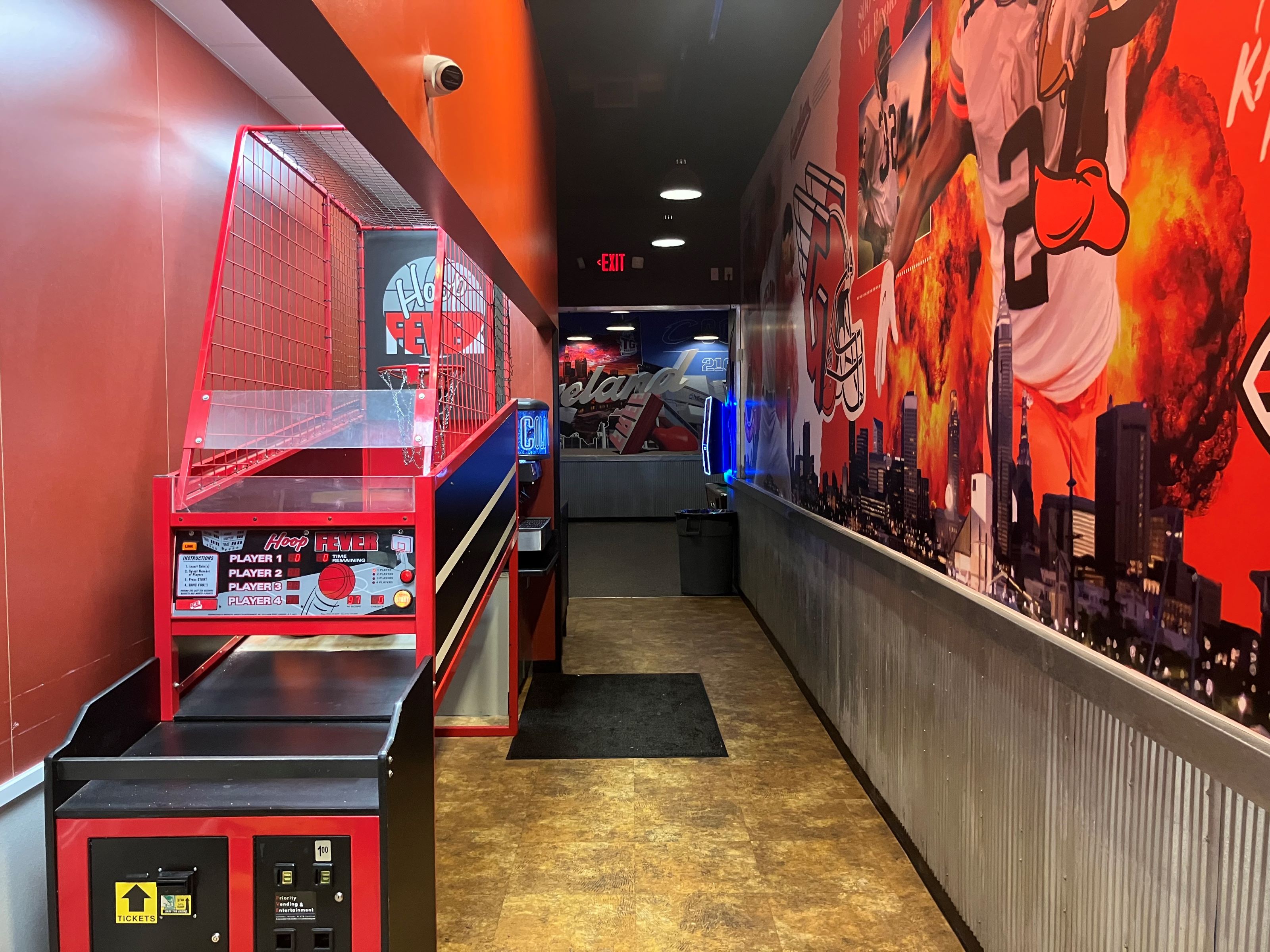 tailgate sports bar & grille