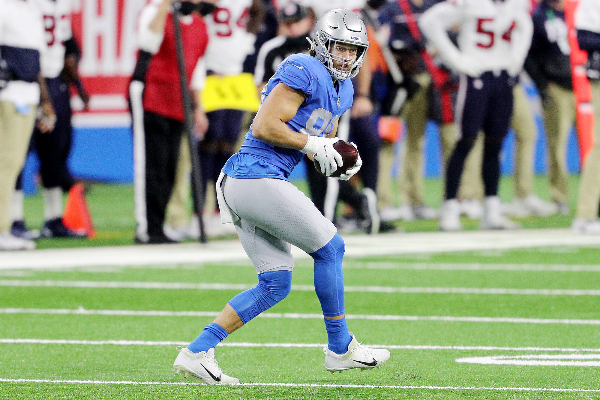 NFL Week 4 Thursday Night Football Showdown Playbook: Detroit Lions vs. Green  Bay Packers DFS Picks