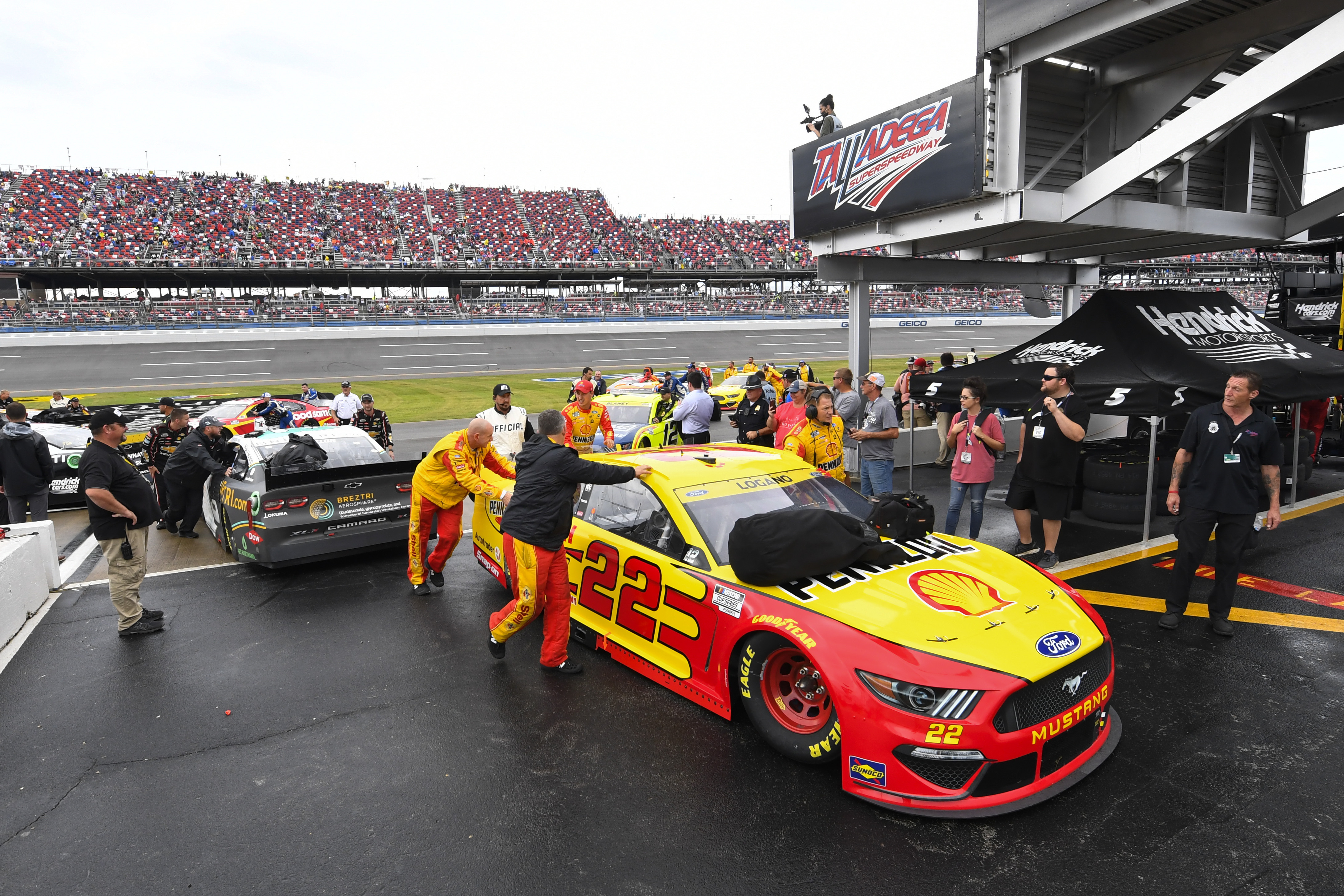 YellaWood 500 at Talladega Live stream, Monday start time, how to watch postponed NASCAR playoff race