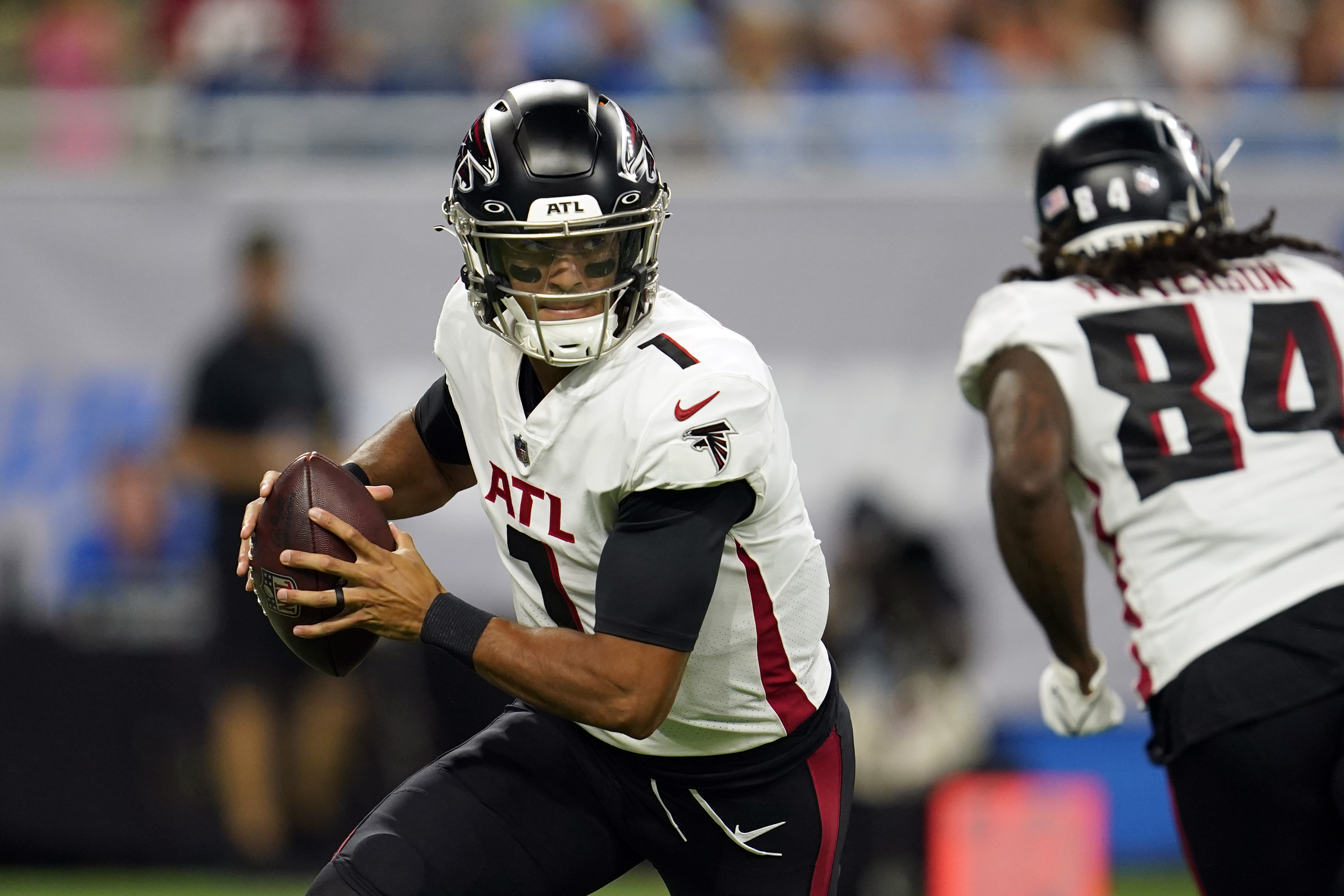 Marcus Mariota shines in his debut with the Atlanta Falcons 