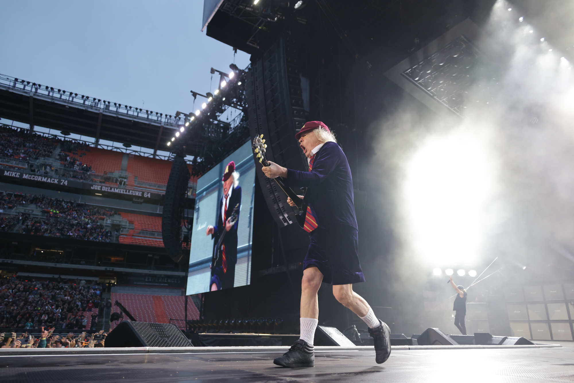AC/DC closes out US Power Up 2025 tour in Cleveland - cleveland.com