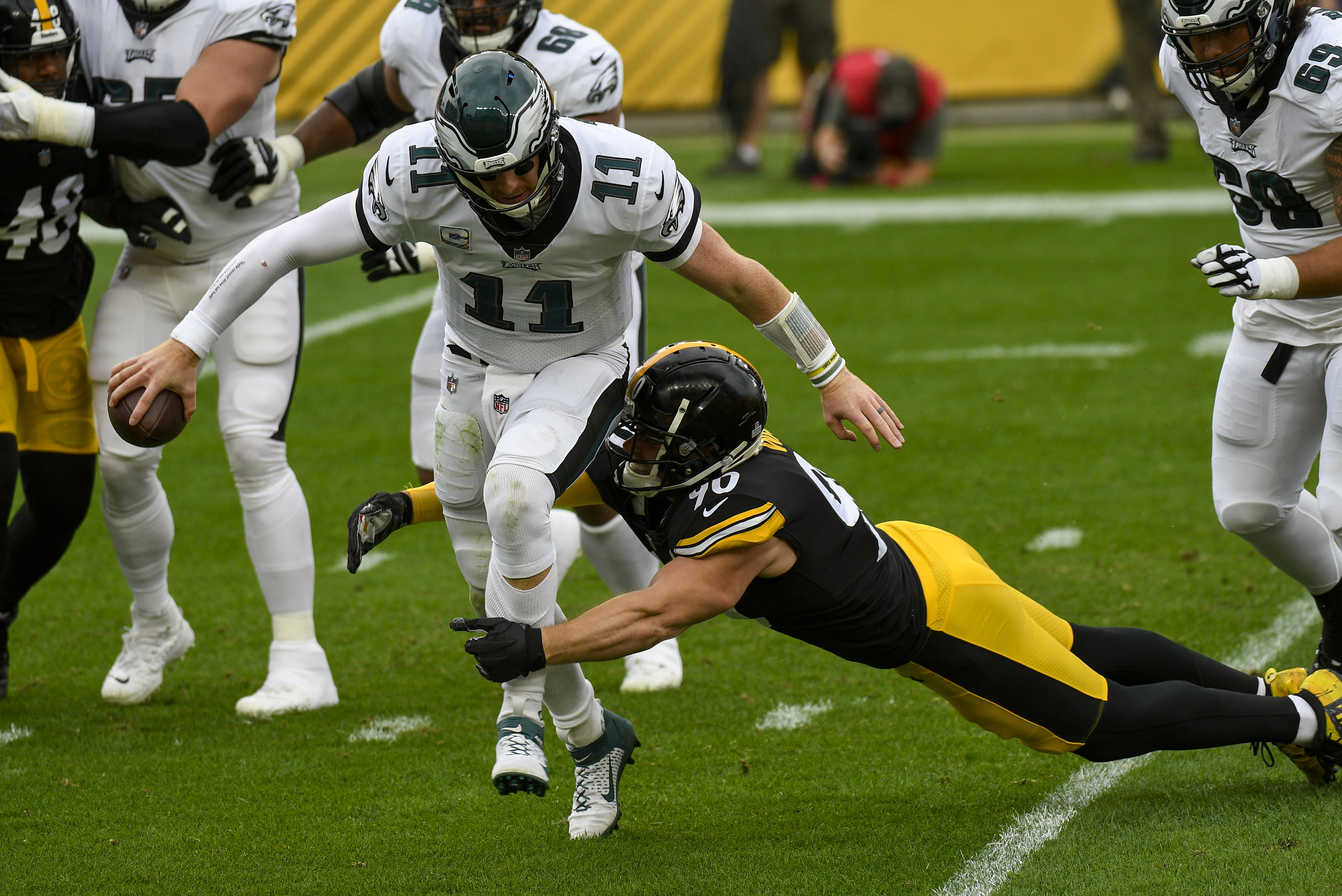 Buzzworthy Eagles await eager Steelers, Sports