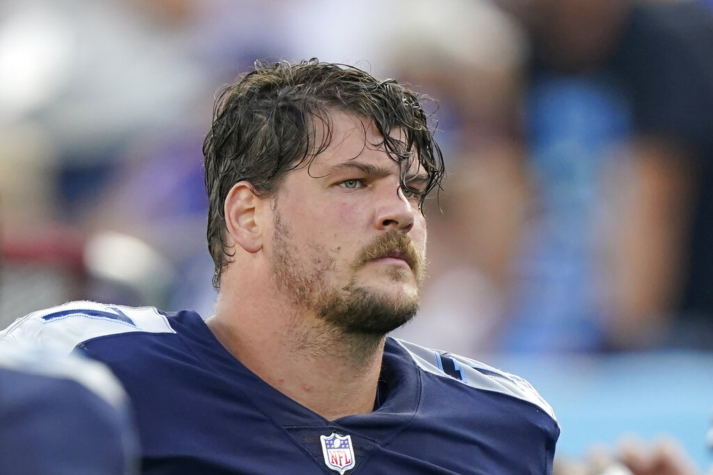 Raiders, Patriots Named Possible Destinations For Taylor Lewan