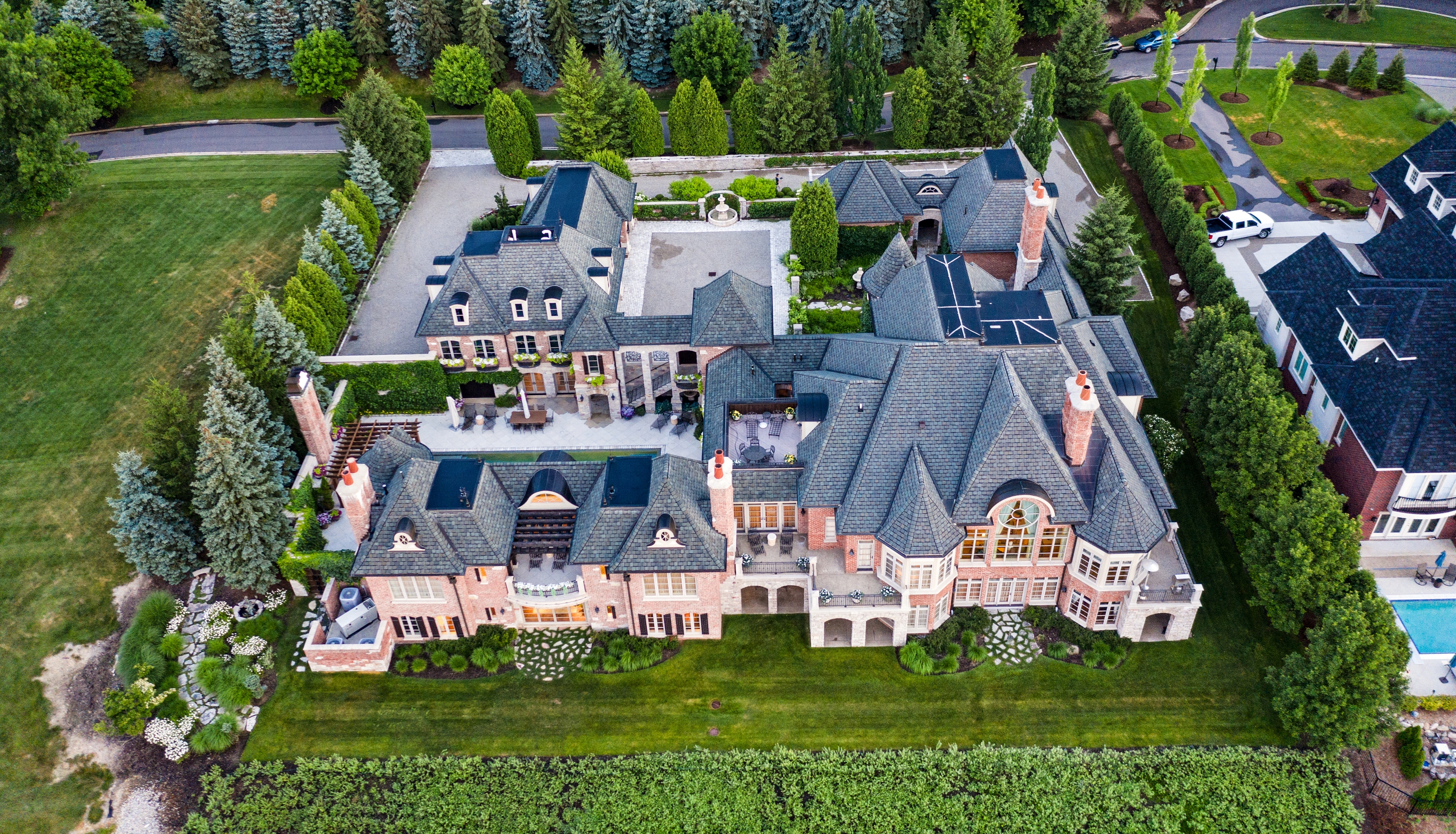 This $11.5M architectural masterpiece feels like living in Italy ...