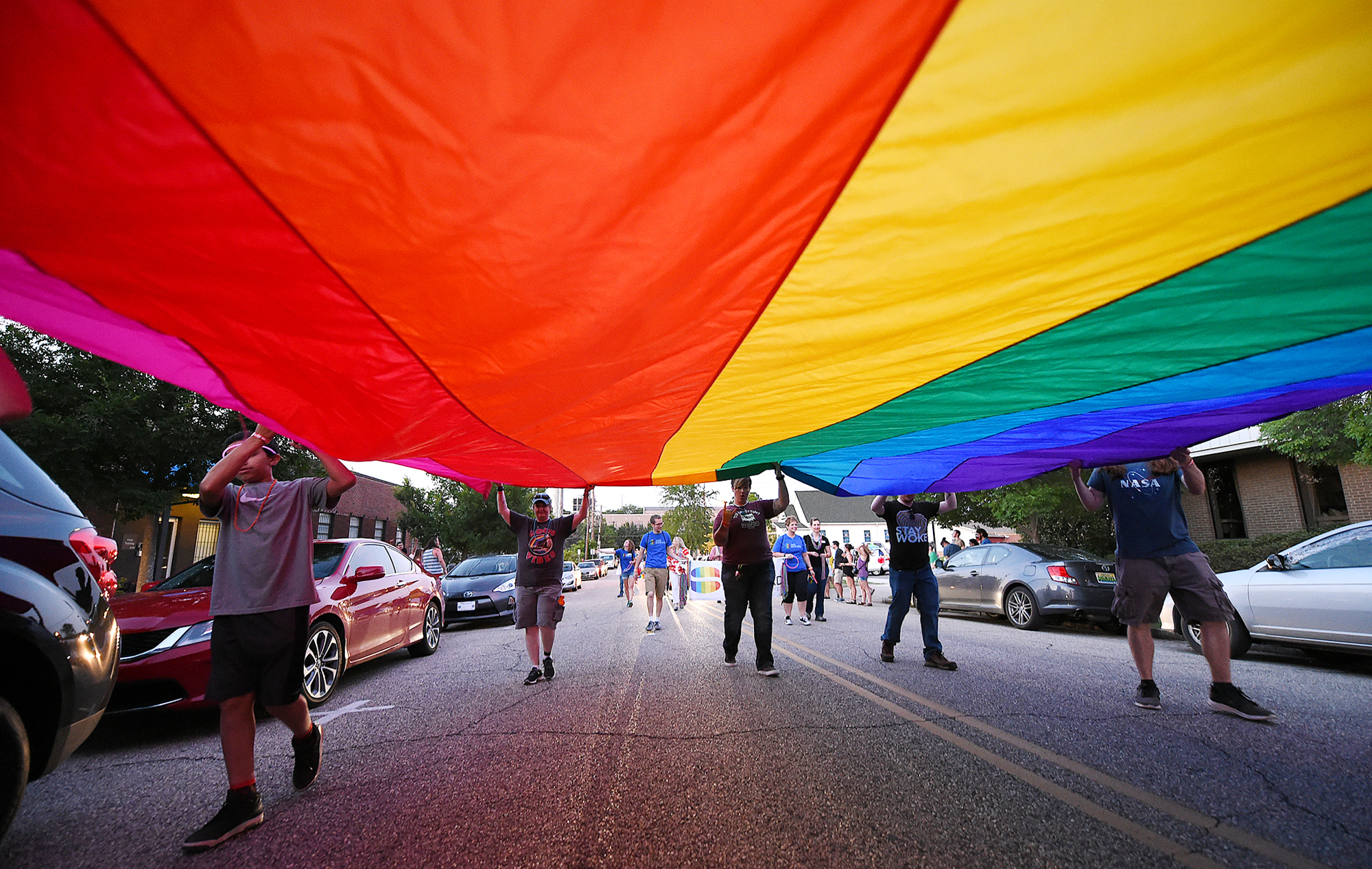 Tigers become 25th MLB team with Pride event, give away rainbow